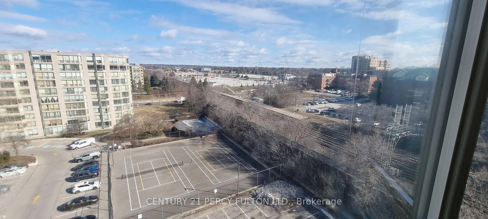 Photo 18 of Unit #912, 175 Cedar Avenue, Richmond Hill, Harding — HOMEH