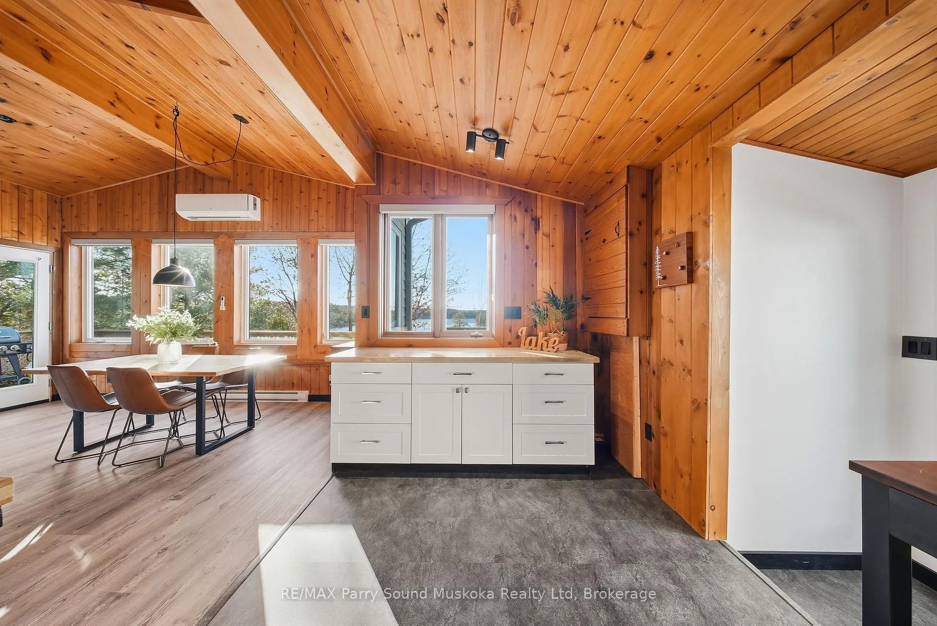 Photo 14 of 16 Hillside Drive, Carling — HOMEH