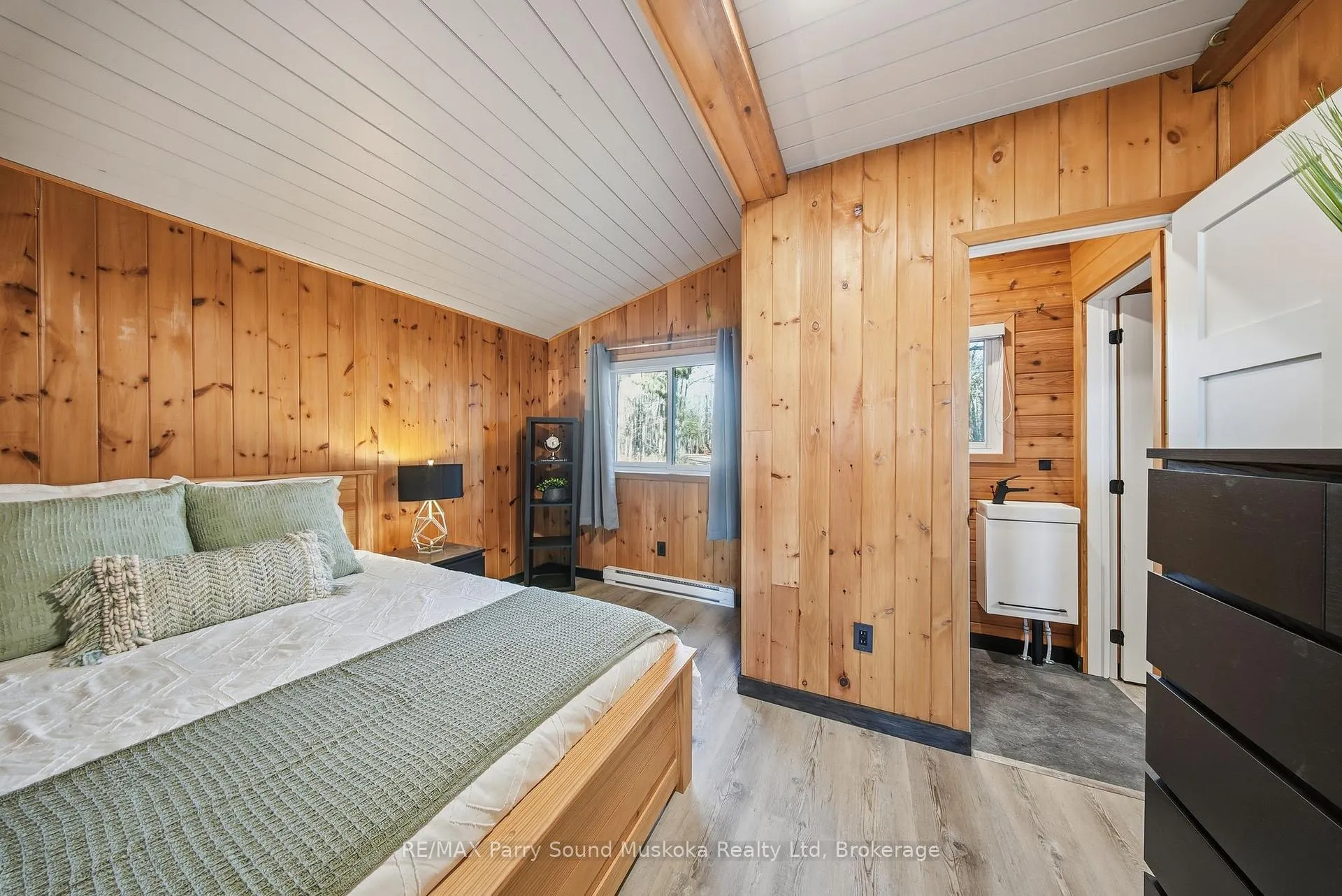 Photo 22 of 16 Hillside Drive, Carling — HOMEH