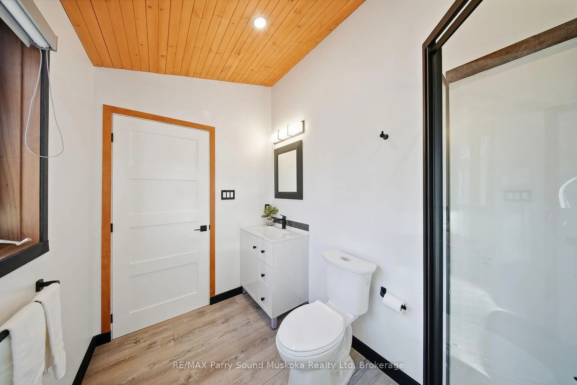Photo 24 of 16 Hillside Drive, Carling — HOMEH