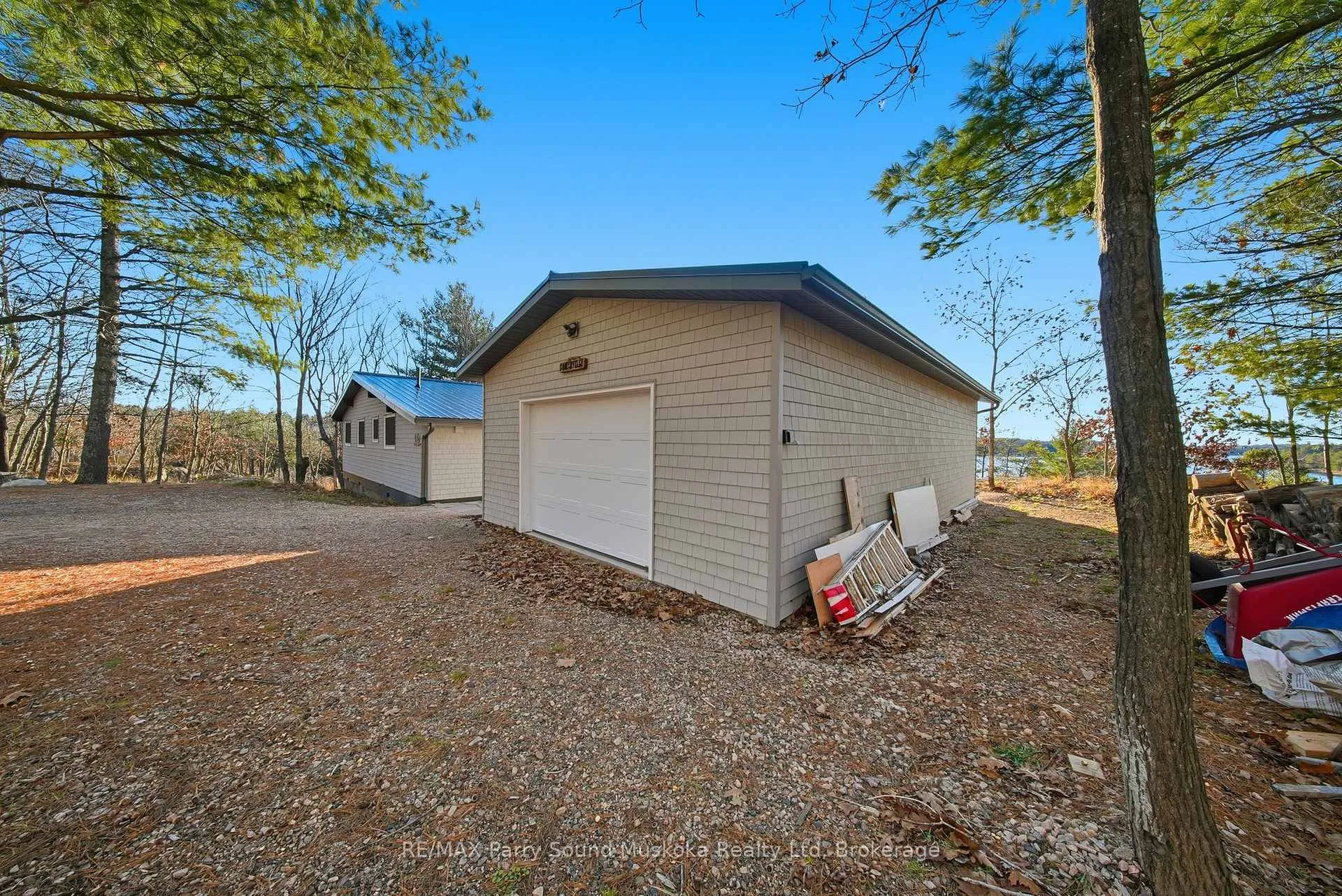 Photo 46 of 16 Hillside Drive, Carling — HOMEH