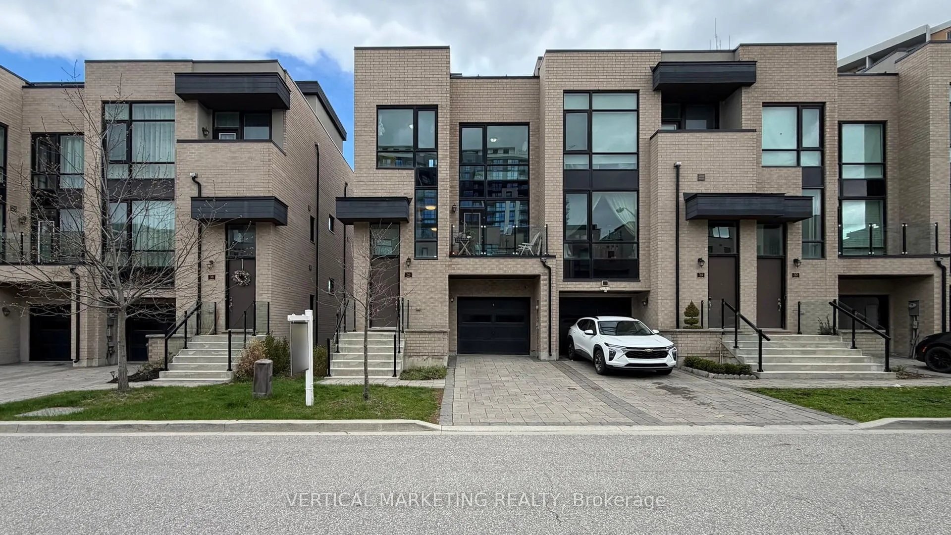 Photo 1 of 36 Pony Farm Drive, Etobicoke, Willowridge-Martingrove-Richview — HOMEH