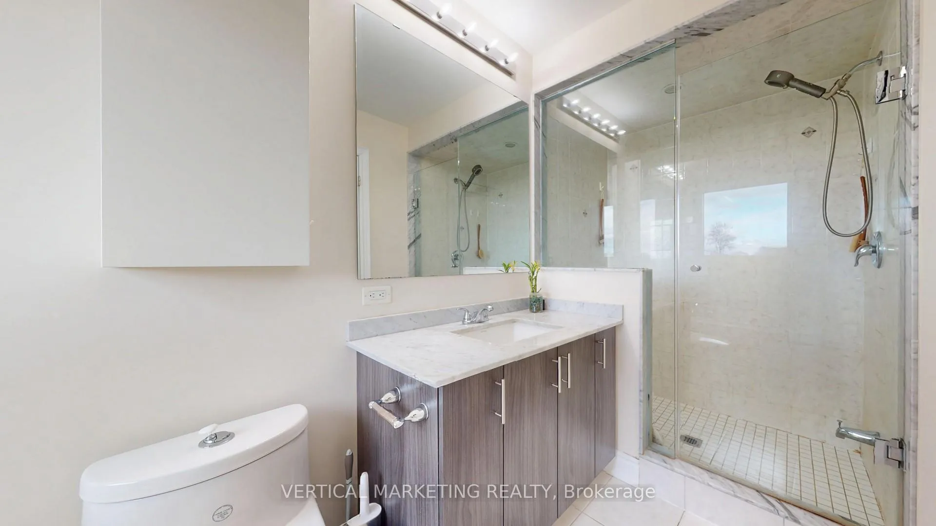 Photo 23 of 36 Pony Farm Drive, Etobicoke, Willowridge-Martingrove-Richview — HOMEH