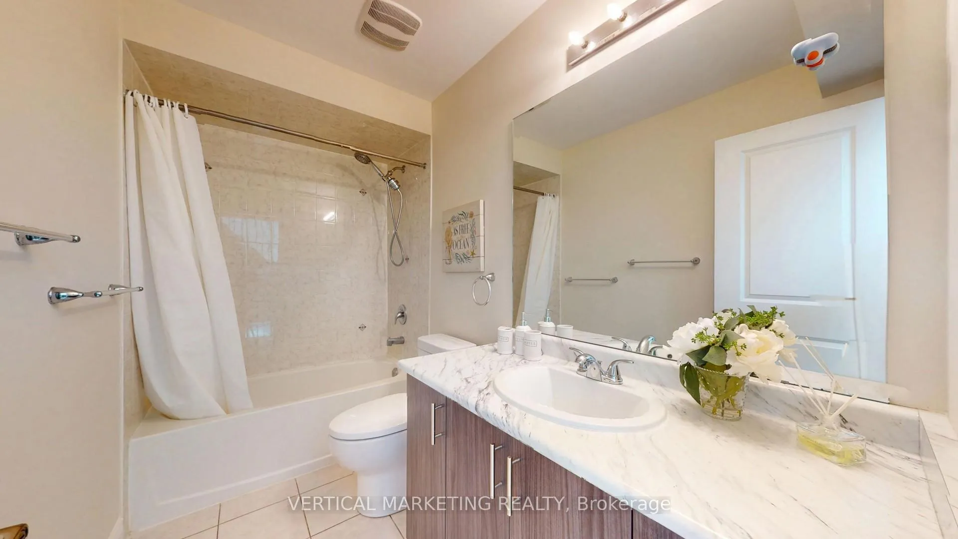Photo 27 of 36 Pony Farm Drive, Etobicoke, Willowridge-Martingrove-Richview — HOMEH
