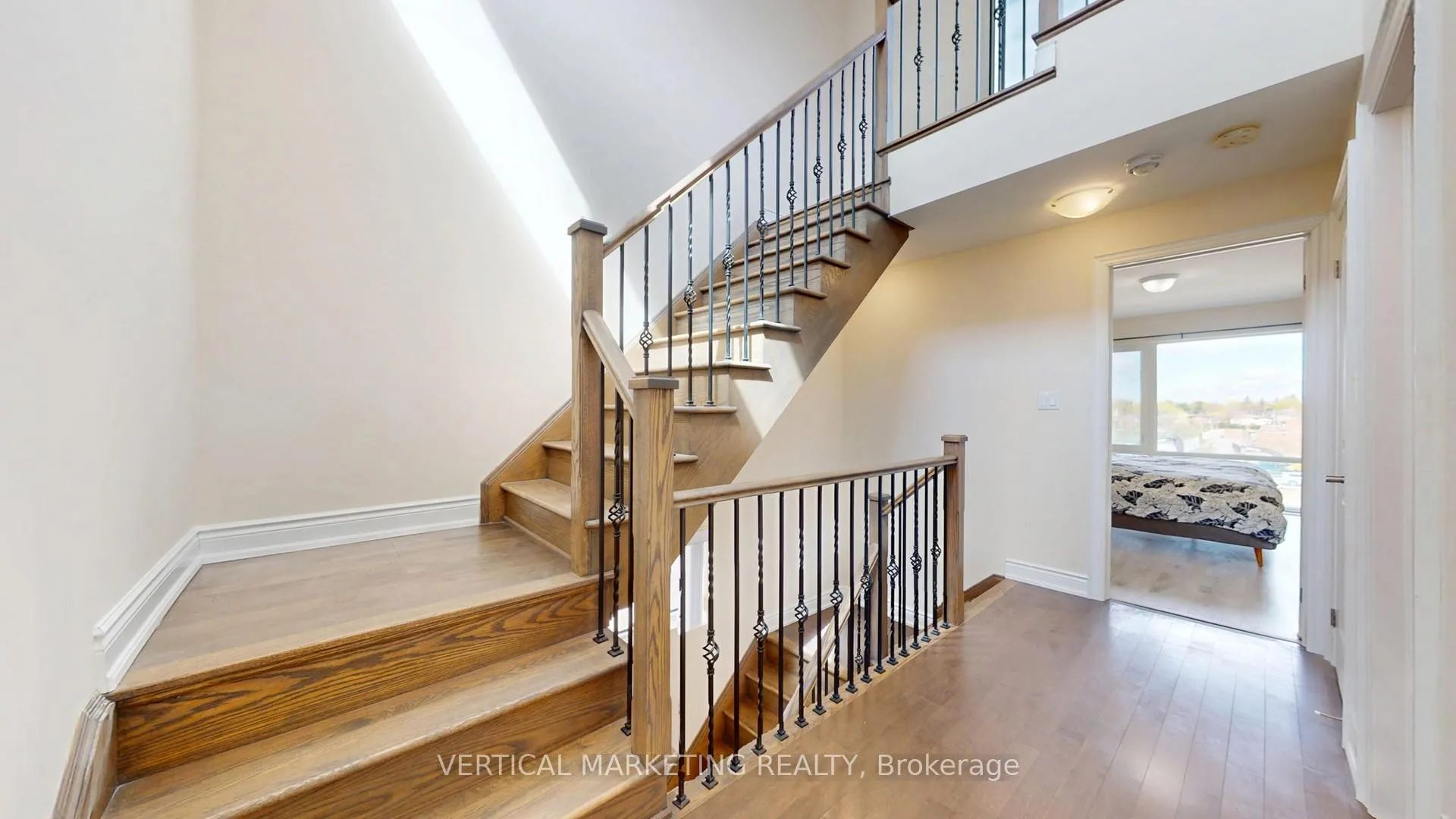 Photo 38 of 36 Pony Farm Drive, Etobicoke, Willowridge-Martingrove-Richview — HOMEH
