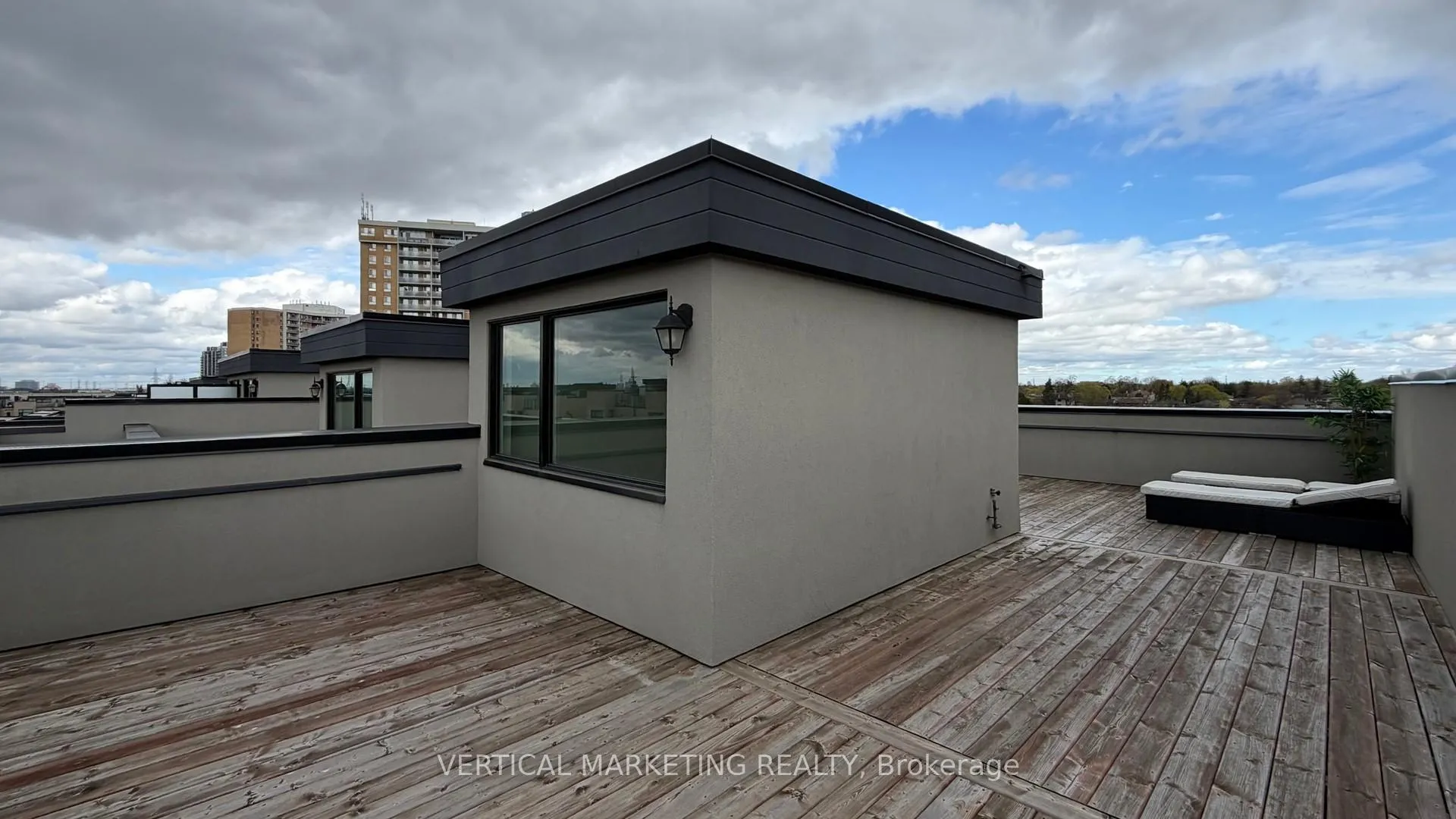 Photo 42 of 36 Pony Farm Drive, Etobicoke, Willowridge-Martingrove-Richview — HOMEH