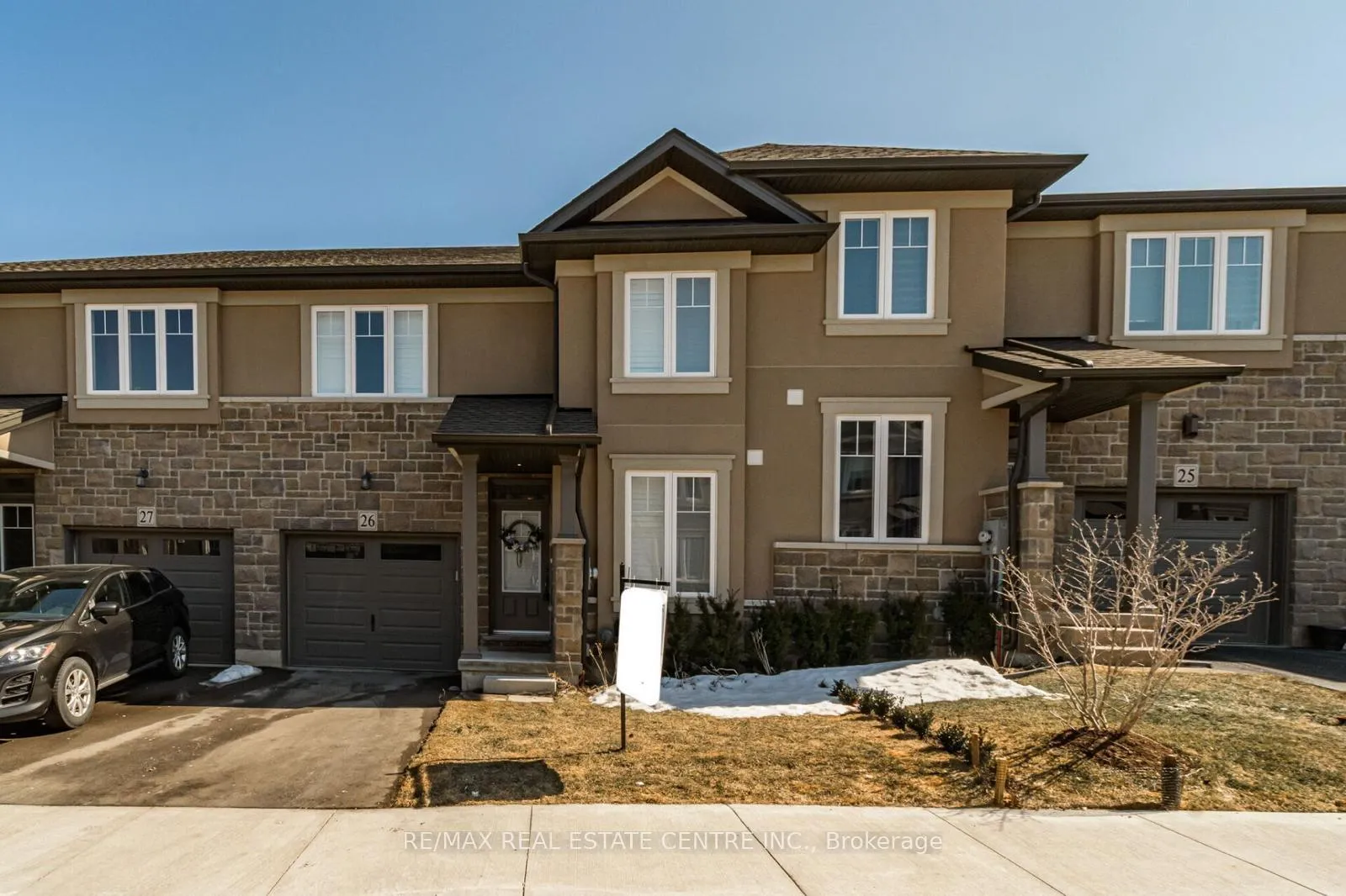 Photo 1 of Unit UNIT # 26, 120 Vineburg Drive, Hamilton, Templemead — HOMEH