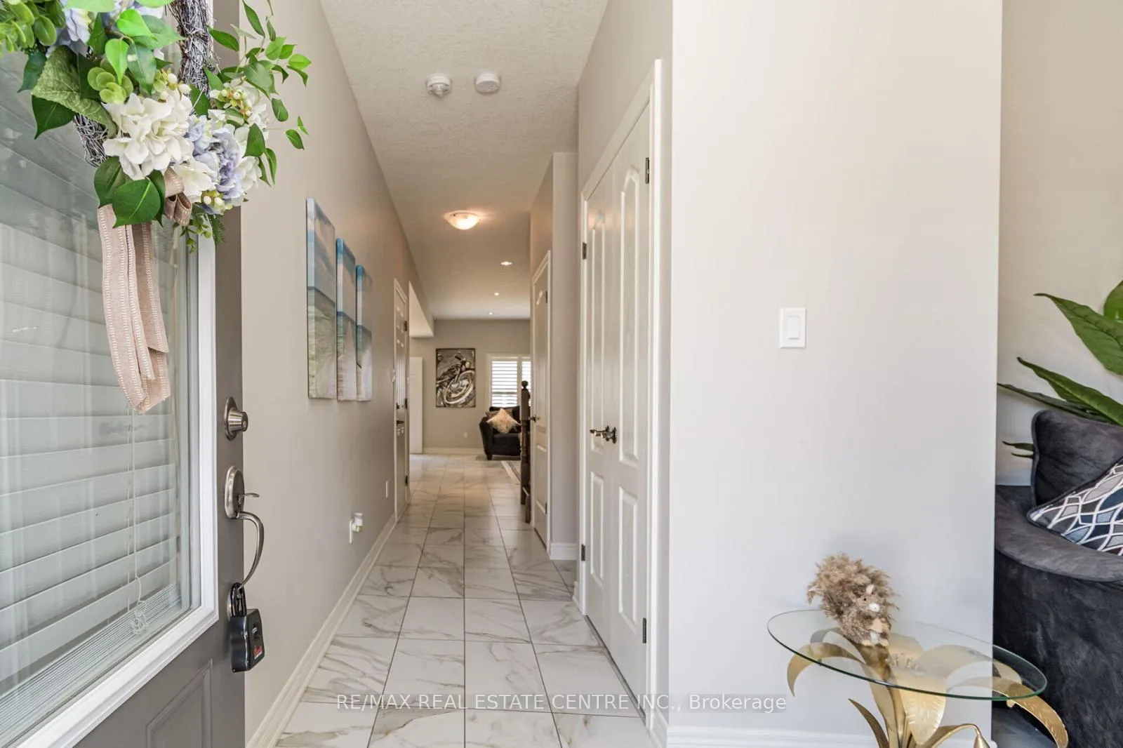 Photo 5 of Unit UNIT # 26, 120 Vineburg Drive, Hamilton, Templemead — HOMEH