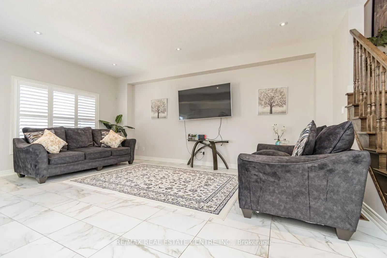 Photo 17 of Unit UNIT # 26, 120 Vineburg Drive, Hamilton, Templemead — HOMEH