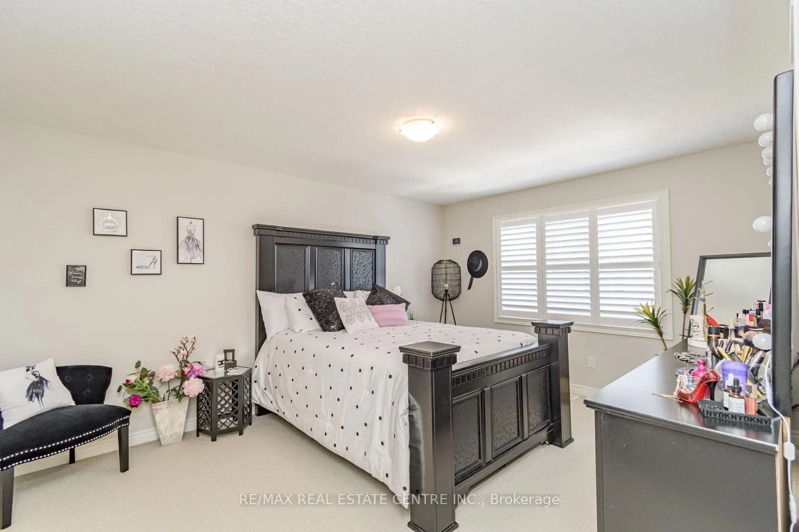 Photo 24 of Unit UNIT # 26, 120 Vineburg Drive, Hamilton, Templemead — HOMEH