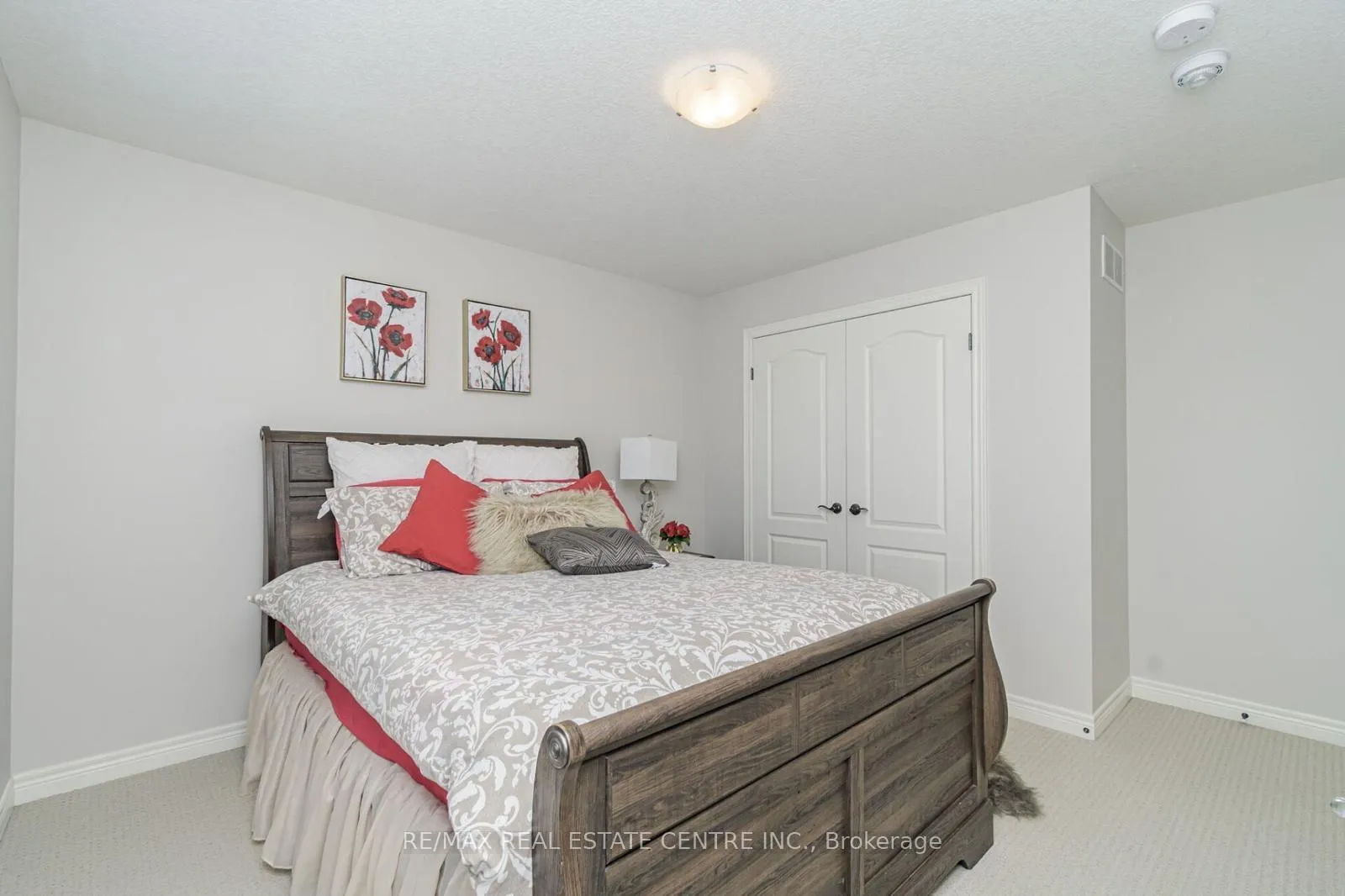 Photo 25 of Unit UNIT # 26, 120 Vineburg Drive, Hamilton, Templemead — HOMEH