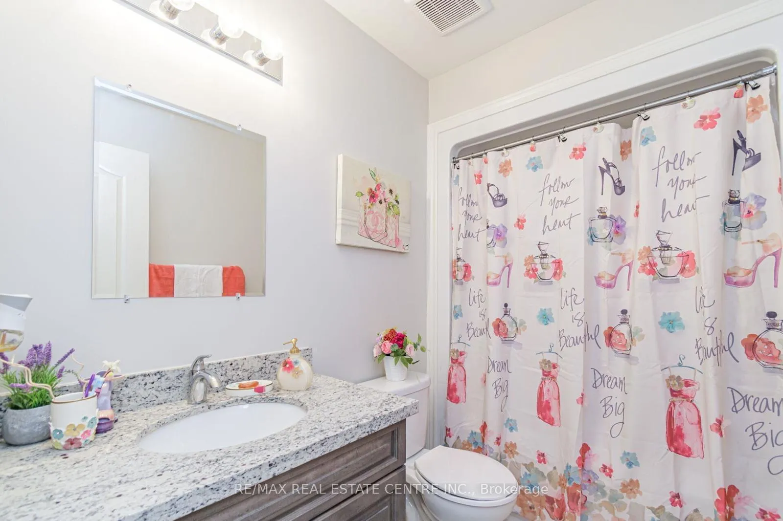 Photo 27 of Unit UNIT # 26, 120 Vineburg Drive, Hamilton, Templemead — HOMEH