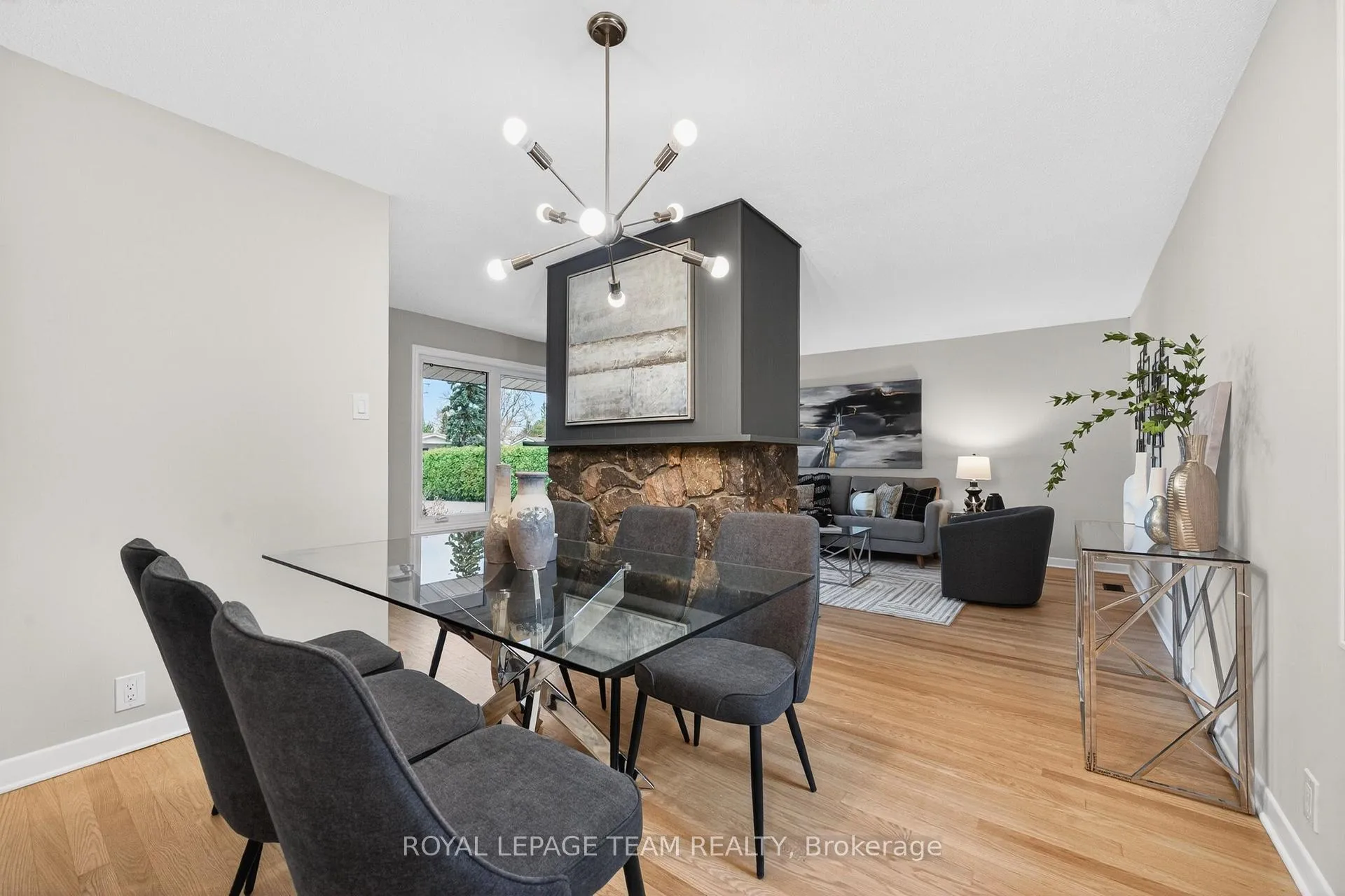 Photo 13 of 10 Cleadon Drive, Ottawa, Crystal Beach — HOMEH
