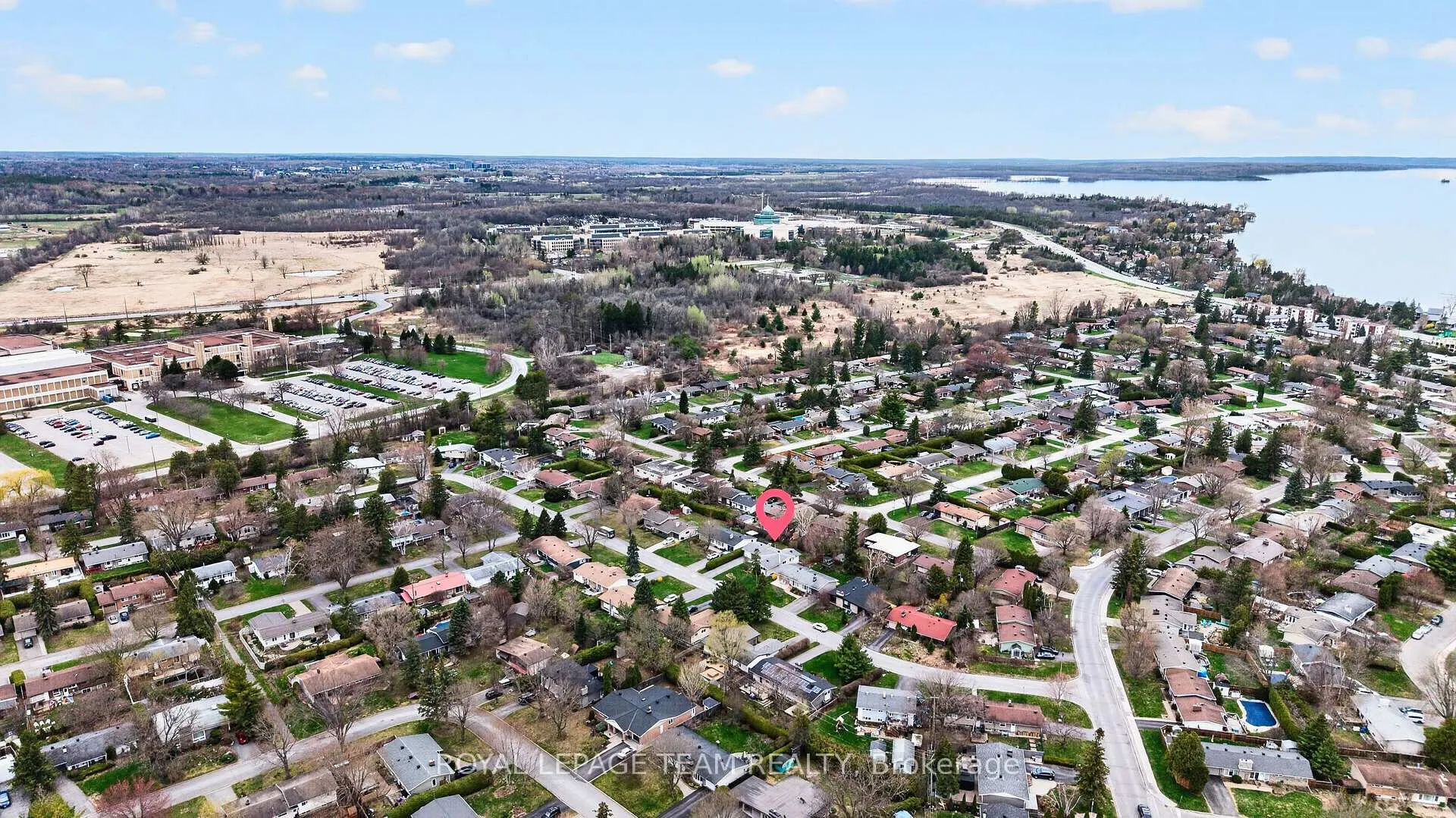 Photo 44 of 10 Cleadon Drive, Ottawa, Crystal Beach — HOMEH