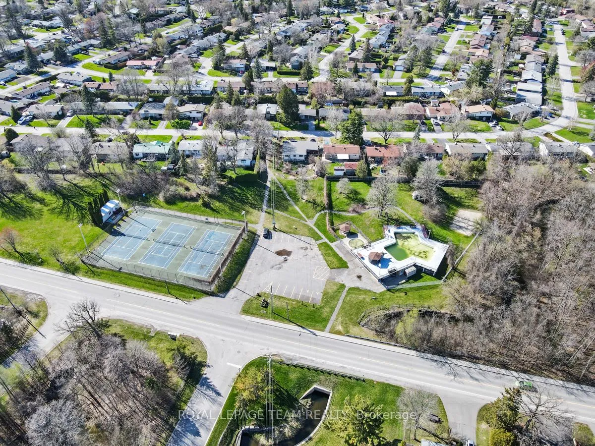 Photo 48 of 10 Cleadon Drive, Ottawa, Crystal Beach — HOMEH
