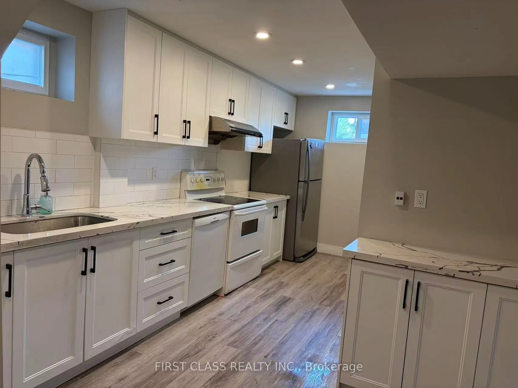 Photo 6 of 27 Welbourn Drive, Hamilton, Balfour — HOMEH