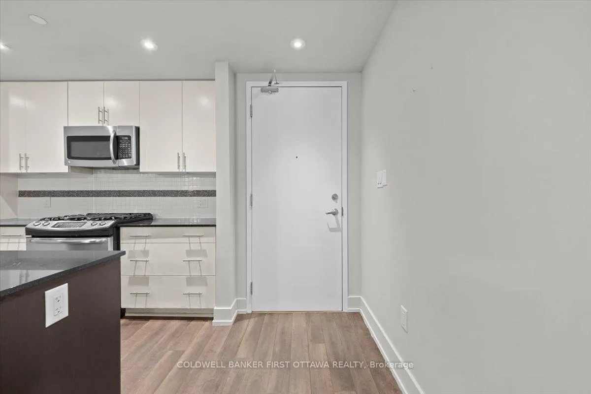 Photo 3 of Unit 308, 100 Champagne Avenue, Ottawa, West Centre Town — HOMEH