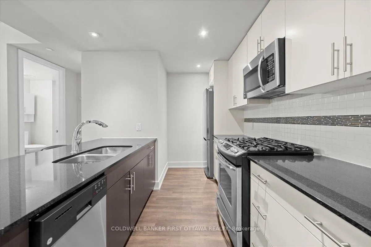 Photo 5 of Unit 308, 100 Champagne Avenue, Ottawa, West Centre Town — HOMEH