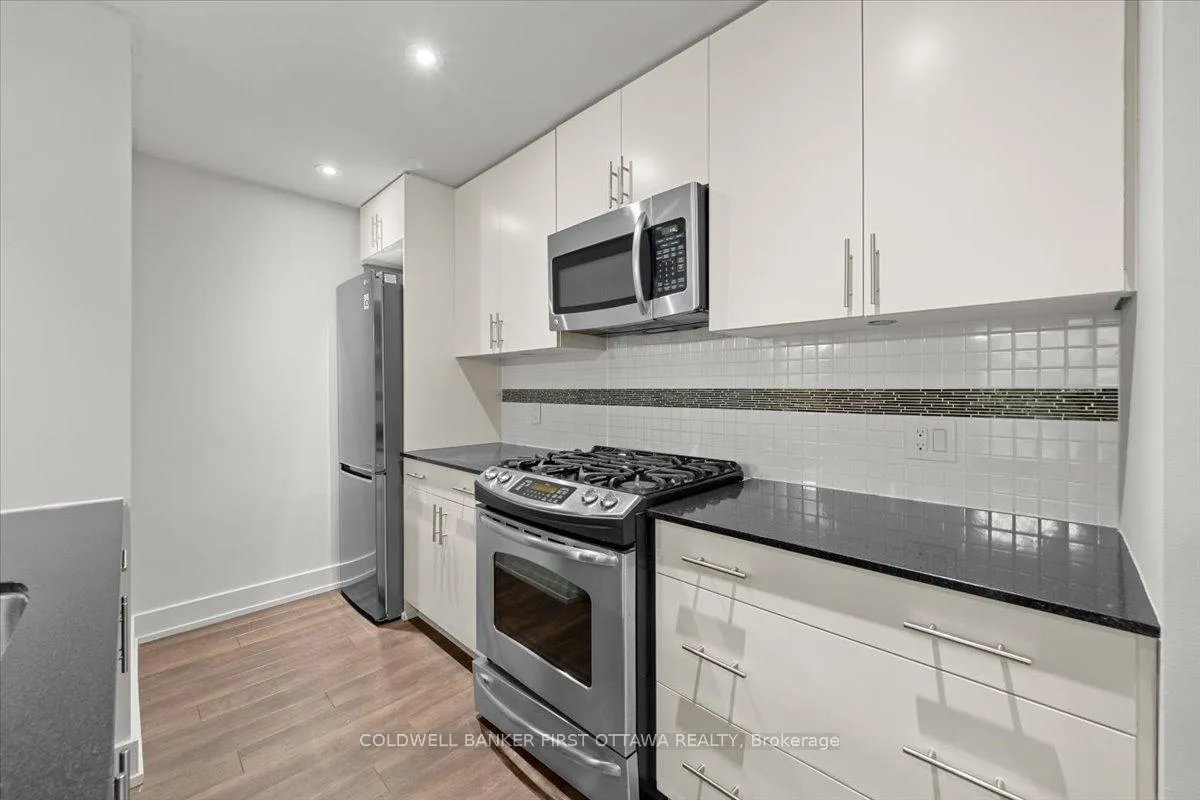 Photo 6 of Unit 308, 100 Champagne Avenue, Ottawa, West Centre Town — HOMEH