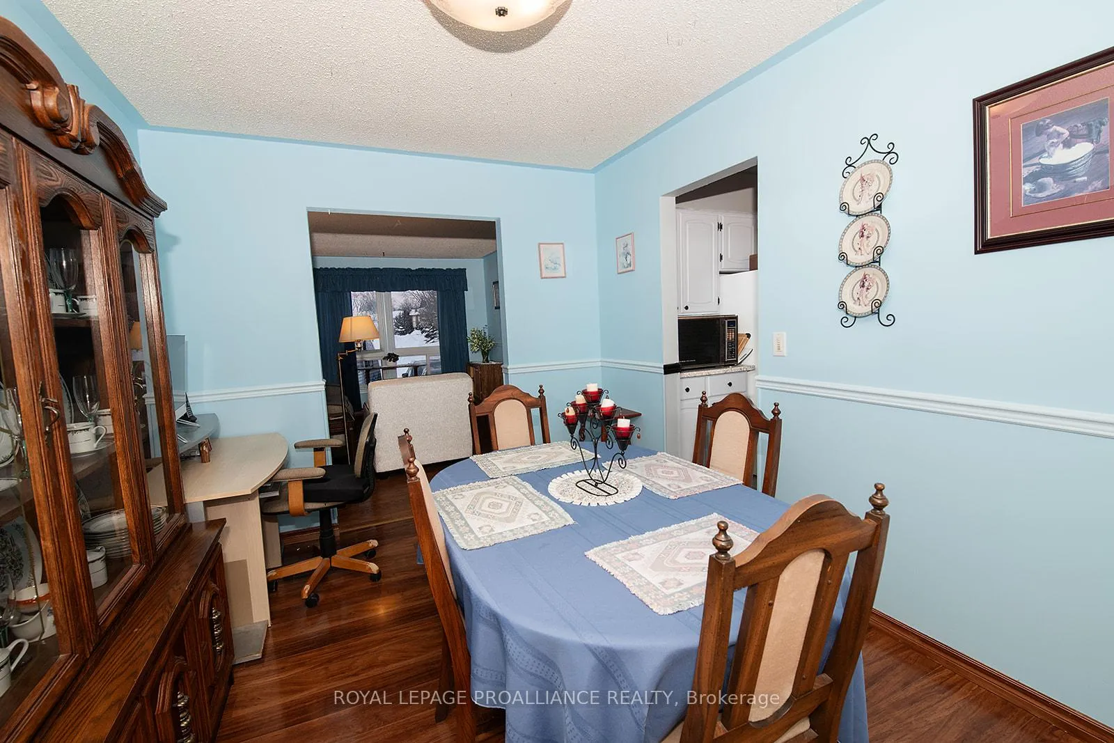 Photo 7 of 9 Jeanette Place, Belleville, Belleville Ward — HOMEH
