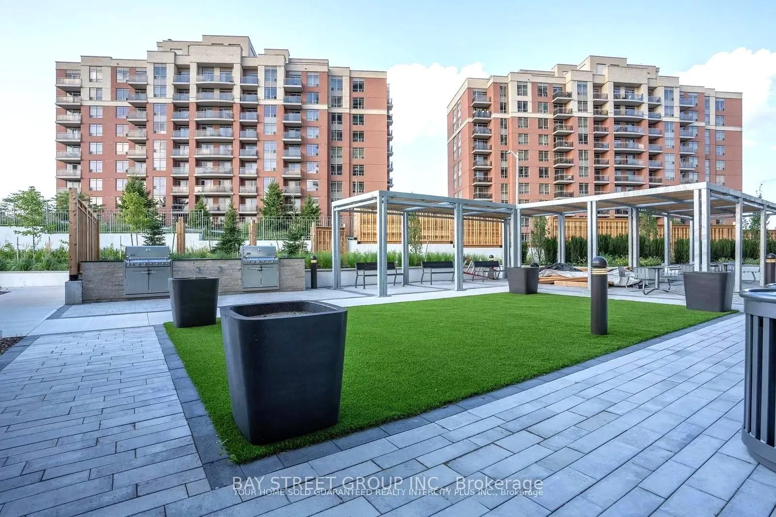Photo 24 of Unit 201, 85 Oneida Crescent, Richmond Hill, Langstaff — HOMEH