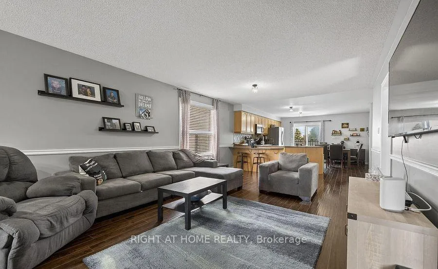 Photo 3 of Unit Main, 132 Dean Avenue, Barrie, Painswick South — HOMEH
