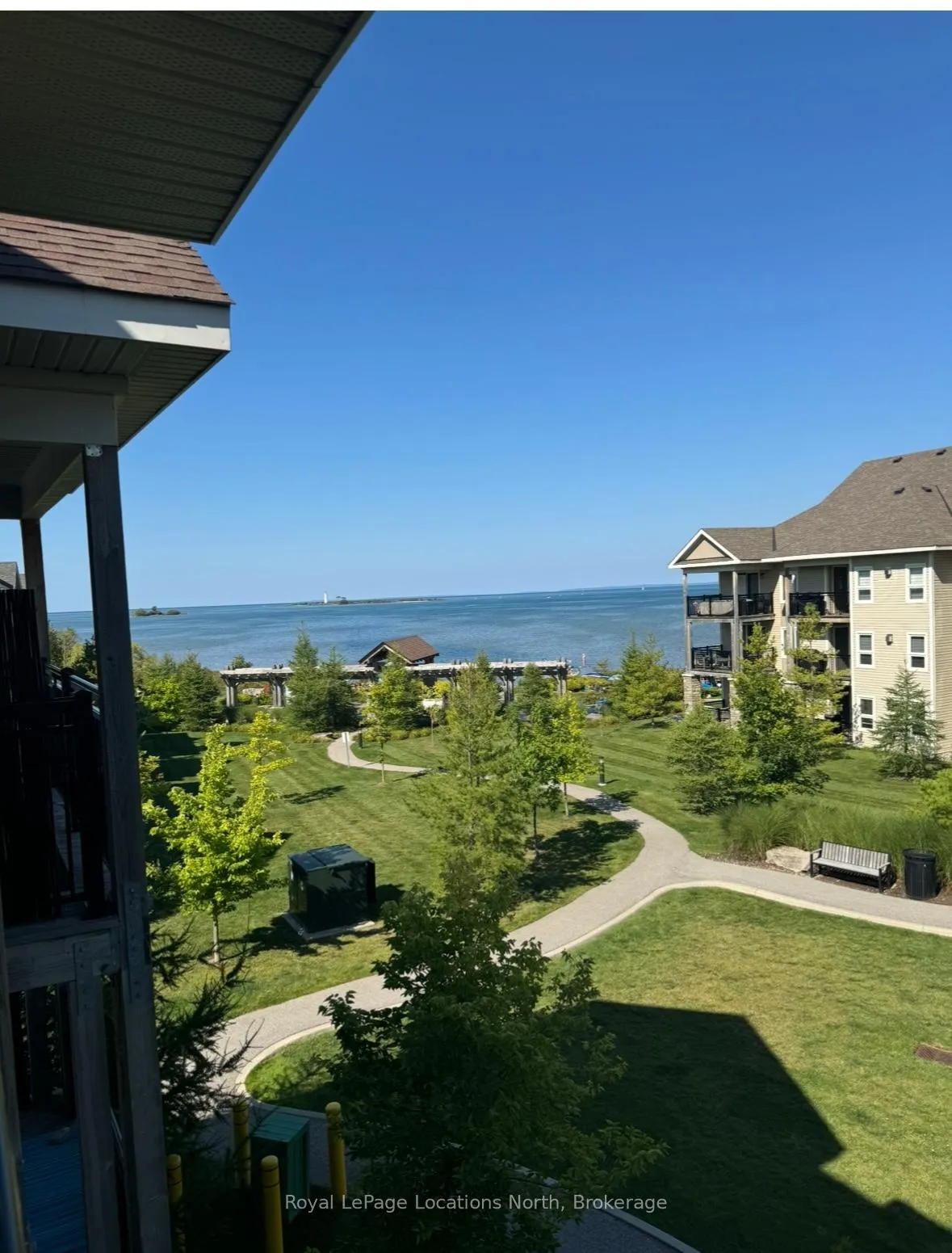 Photo 13 of Unit 302, 5 Anchorage Crescent, Collingwood — HOMEH