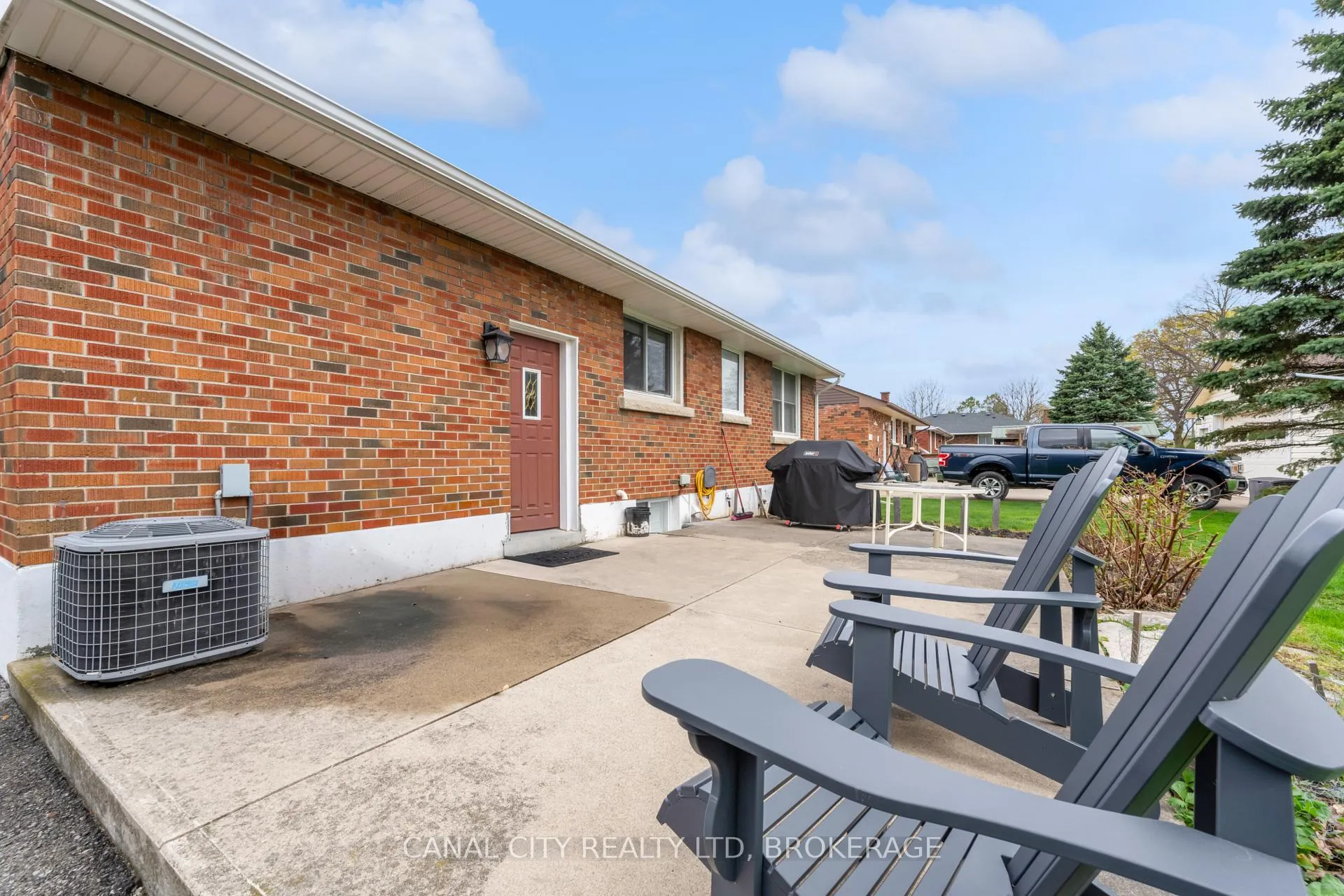 Photo 24 of 572 Clare Avenue, Welland, Prince Charles — HOMEH