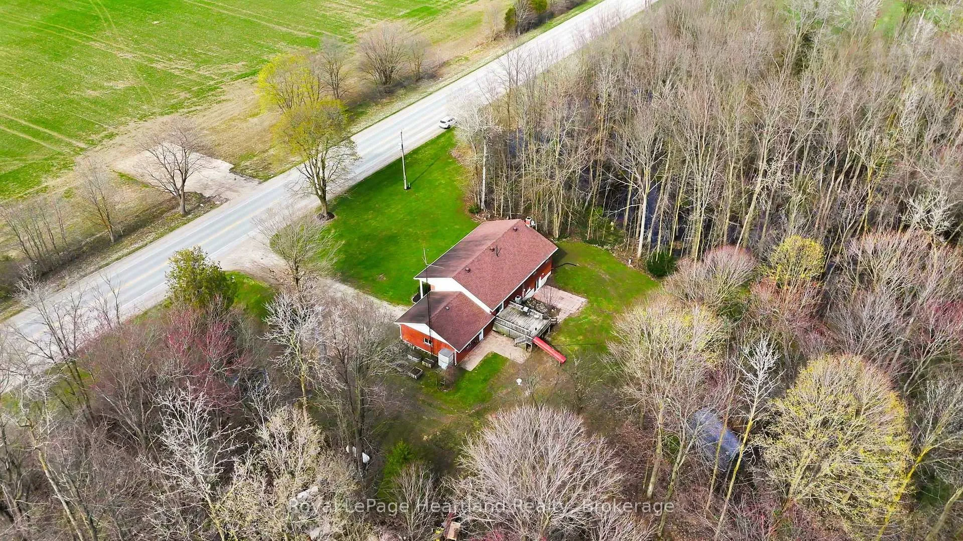 Photo 3 of 5427 Highway 87, Minto — HOMEH