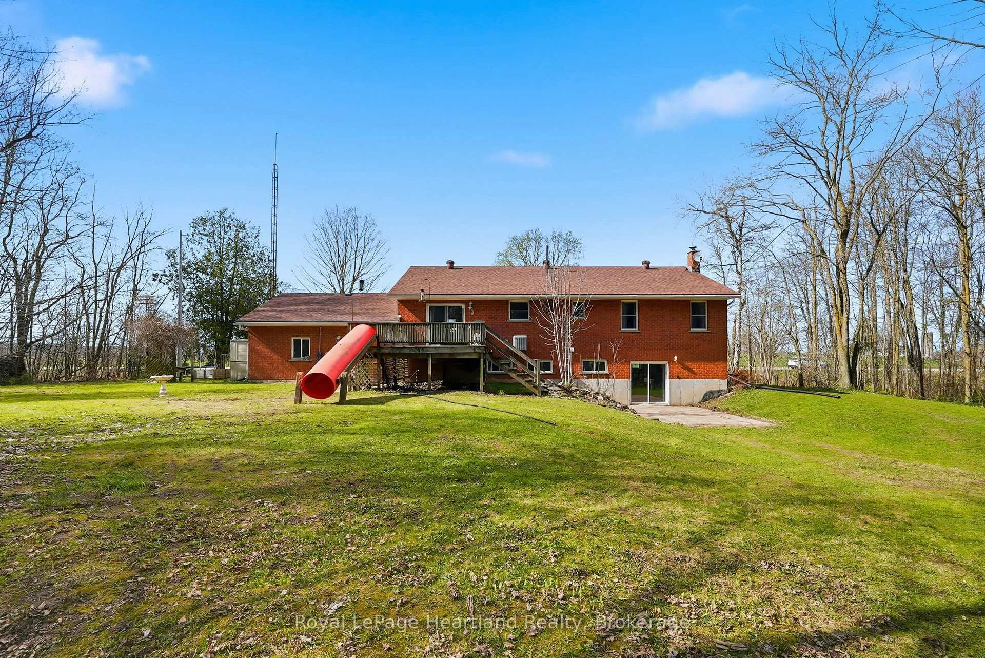 Photo 6 of 5427 Highway 87, Minto — HOMEH