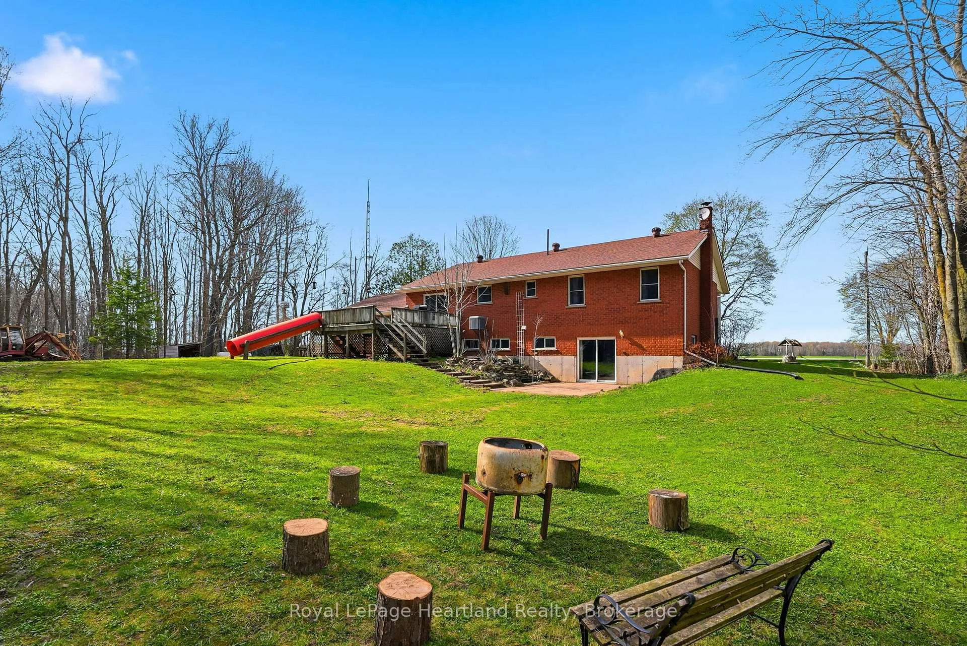 Photo 7 of 5427 Highway 87, Minto — HOMEH
