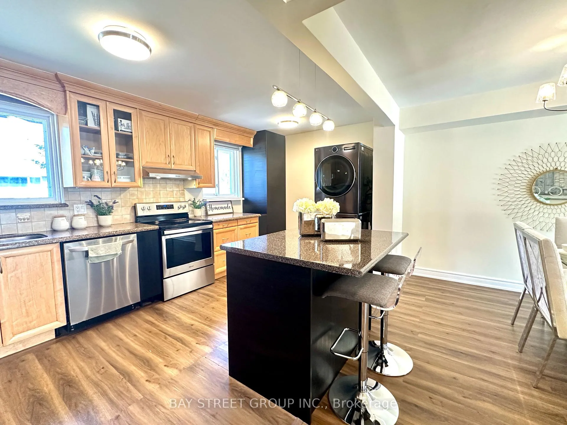 Photo 16 of Unit 30, 141 Clark Avenue, Markham, Thornhill — HOMEH