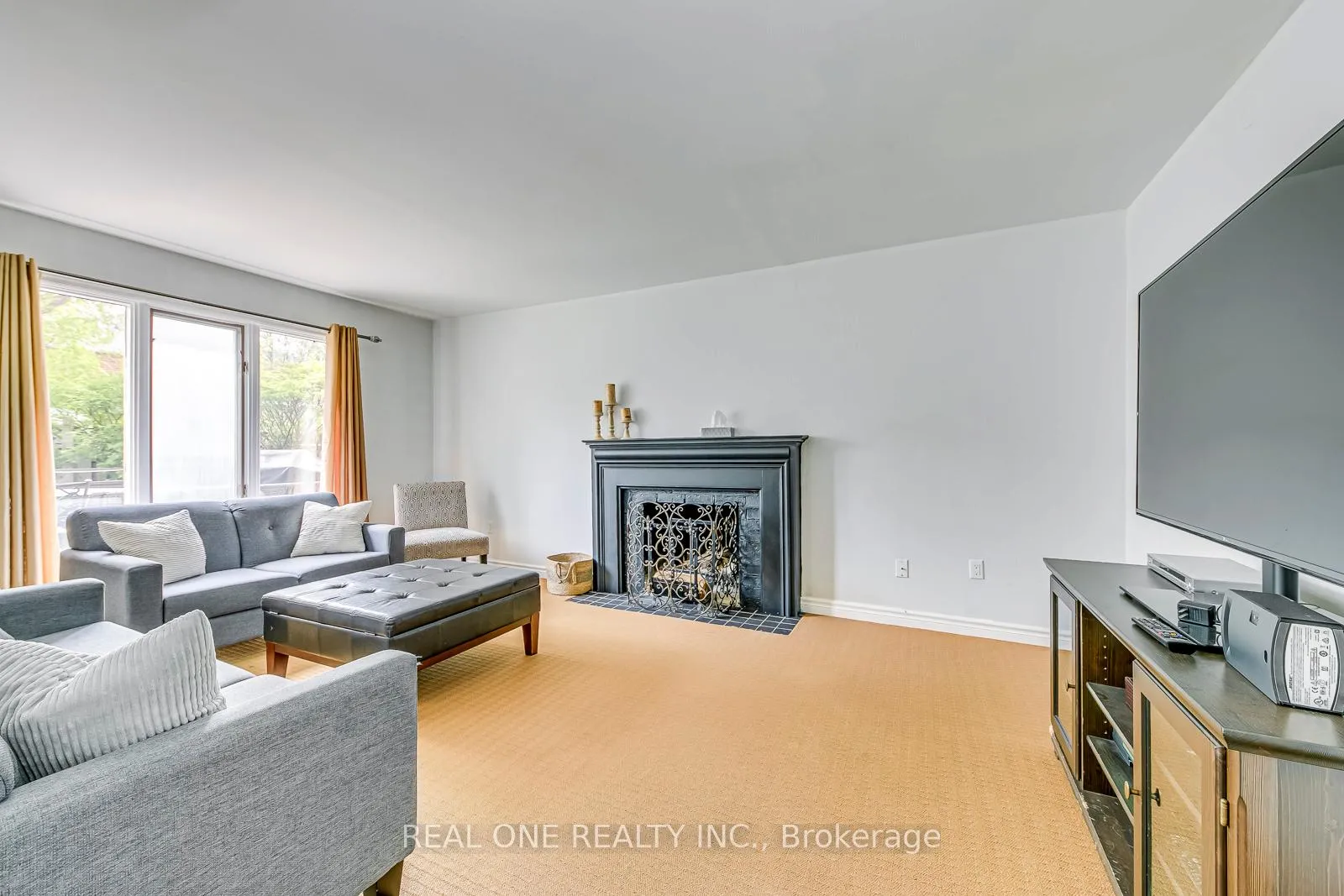 Photo 20 of 524 Blenheim Crescent, Oakville, Ford — HOMEH