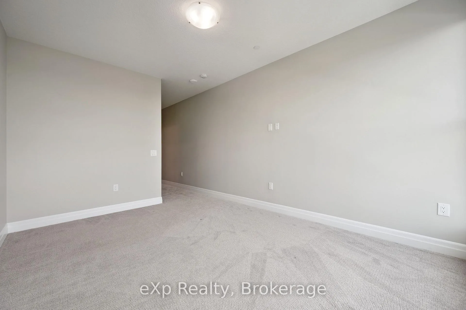 Photo 21 of Unit 805, 1880 Gordon Street, Guelph, Pineridge/Westminster Woods — HOMEH