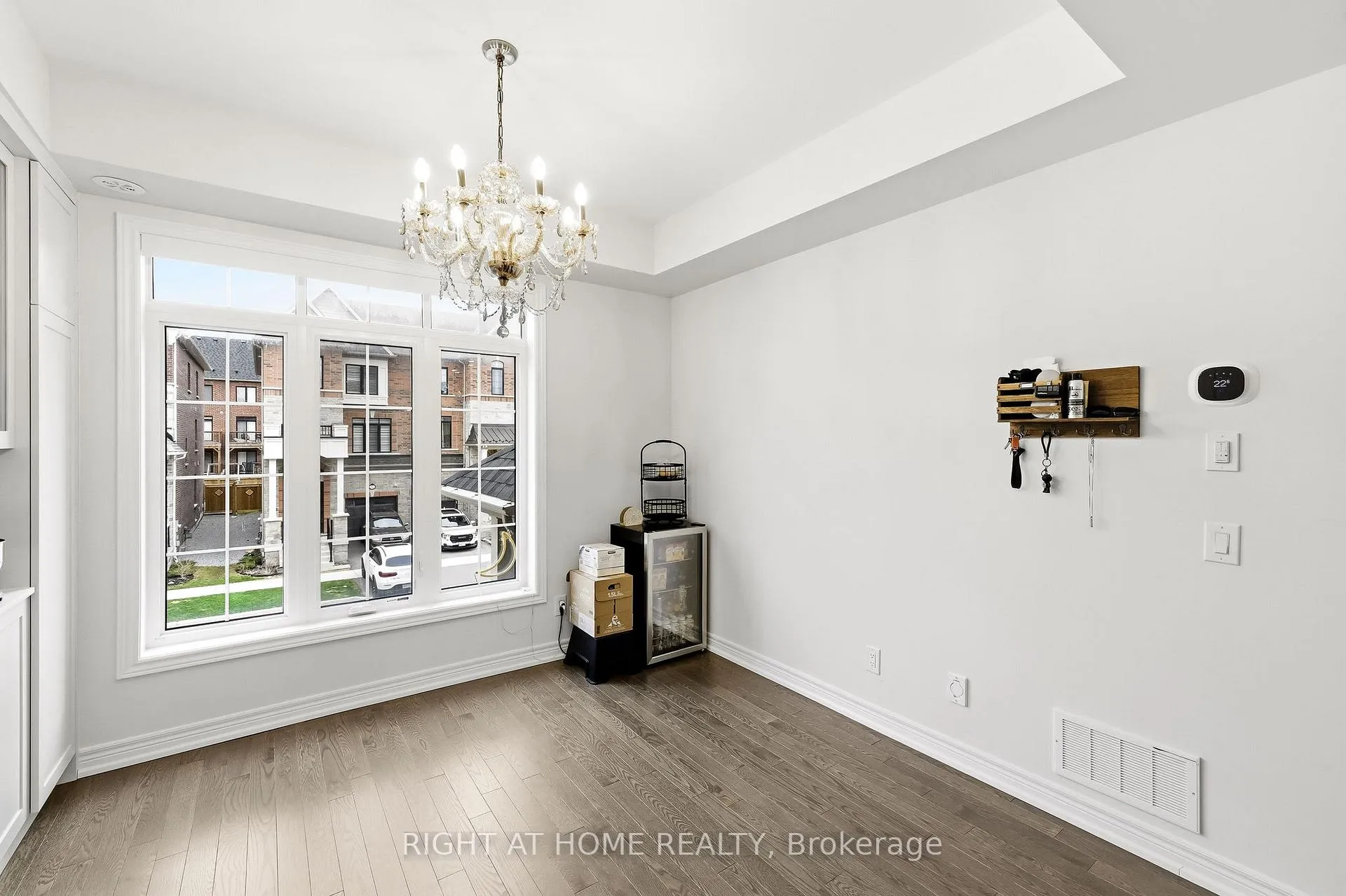 Photo 17 of 89 Dorian Drive, Whitby, Rural Whitby — HOMEH