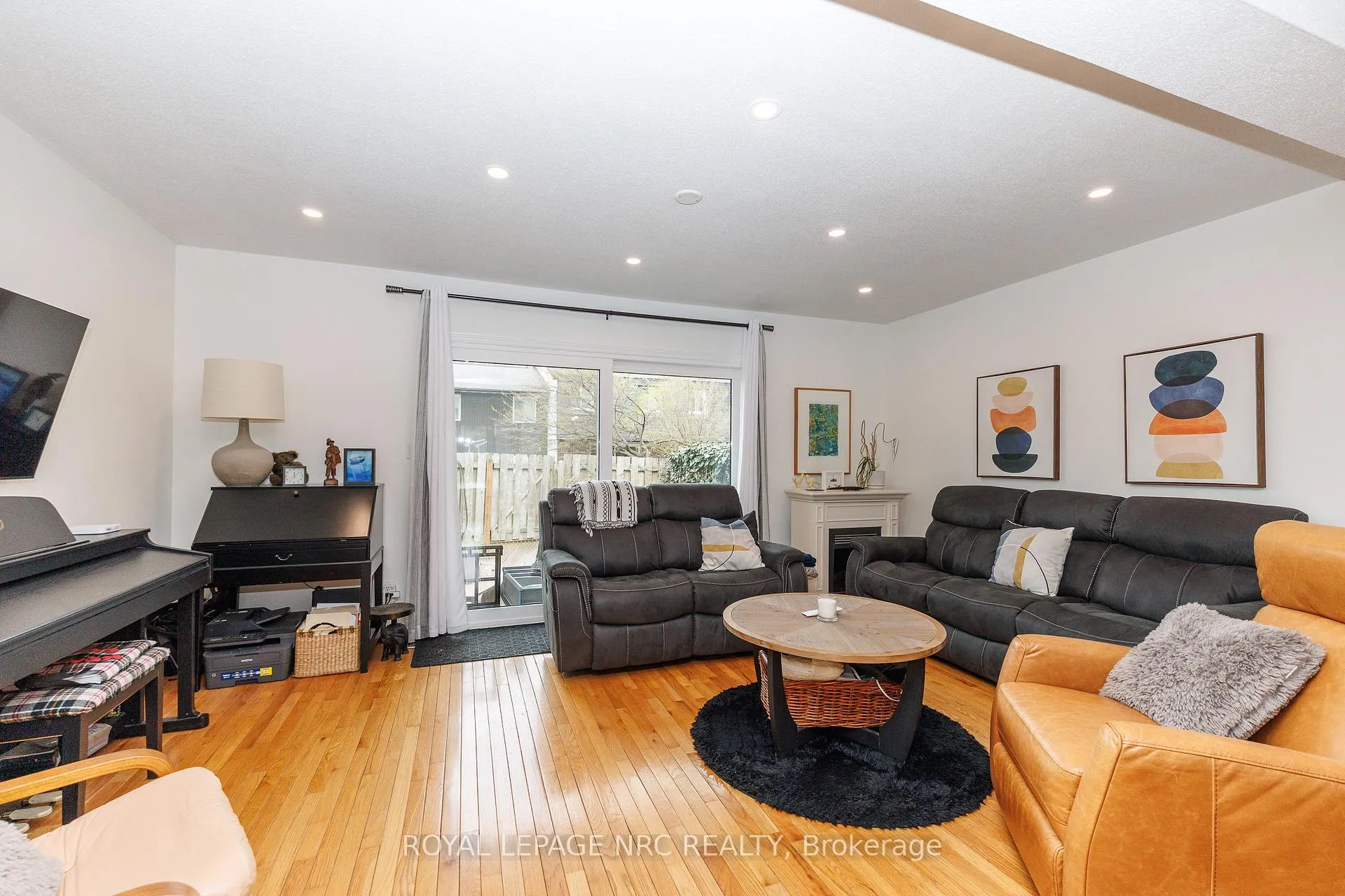 Photo 7 of Unit 64, 77 Linwell Road, St. Catharines, Lakeport — HOMEH