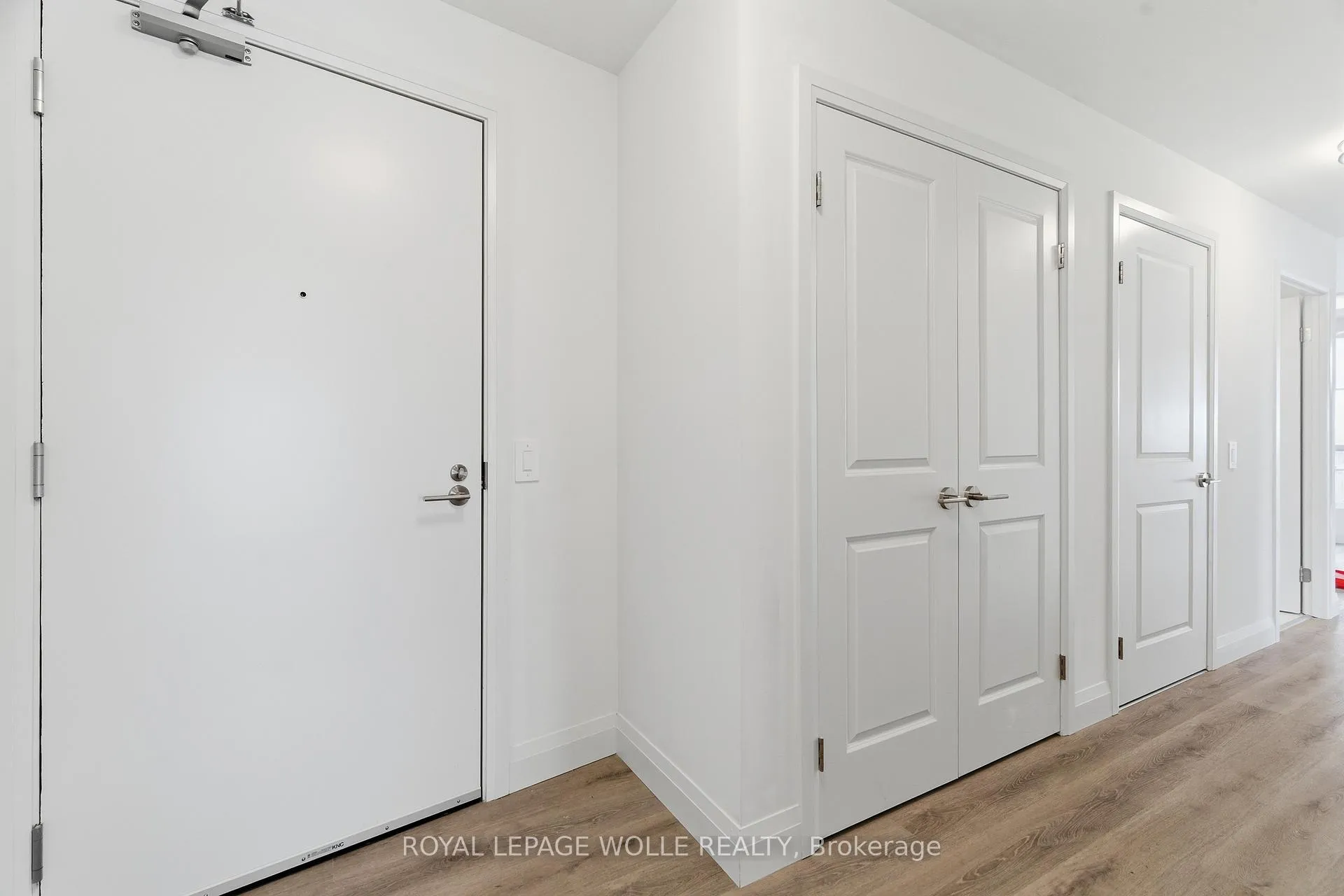 Photo 6 of Unit 603, 1333 Weber Street E, Kitchener — HOMEH