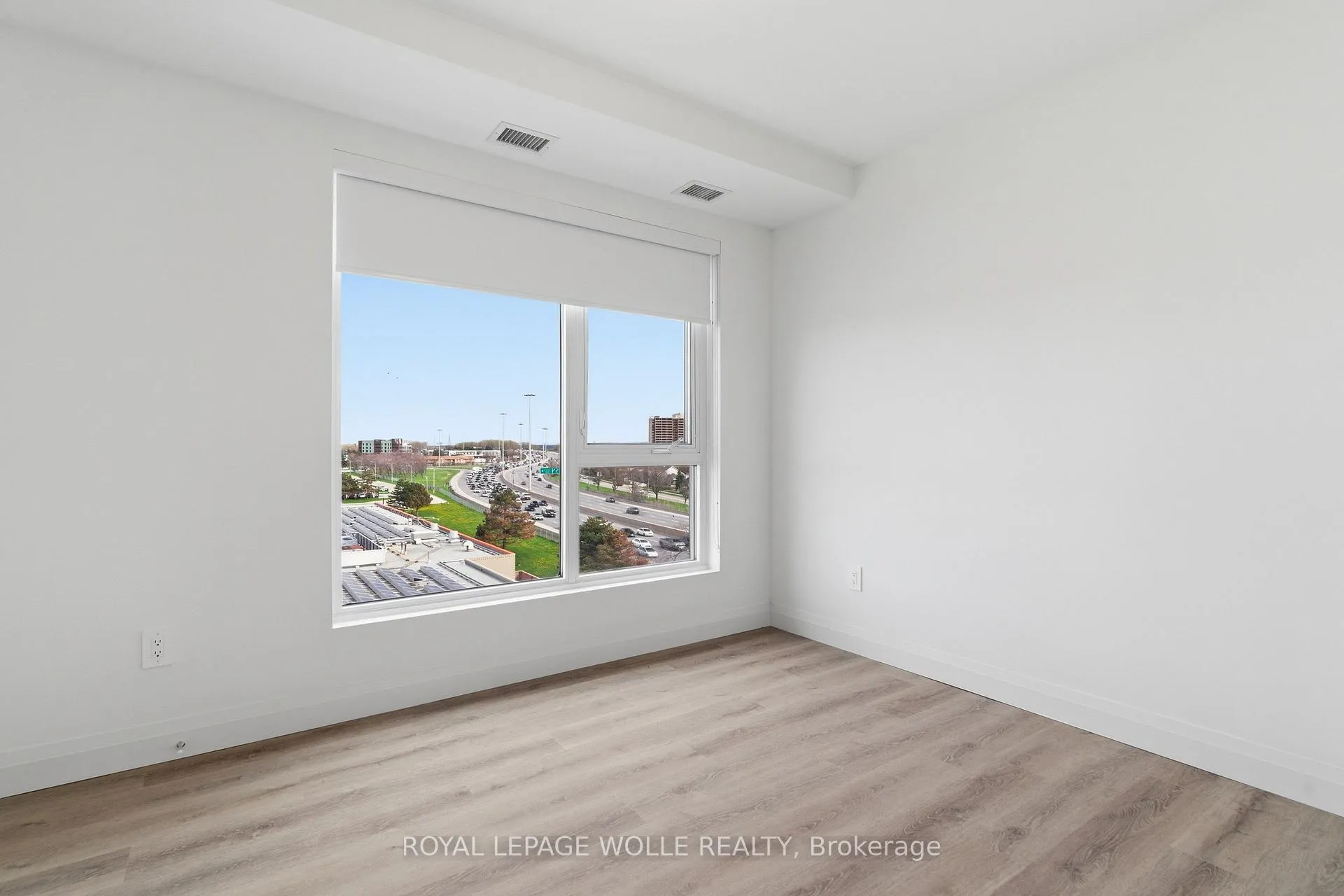 Photo 15 of Unit 603, 1333 Weber Street E, Kitchener — HOMEH