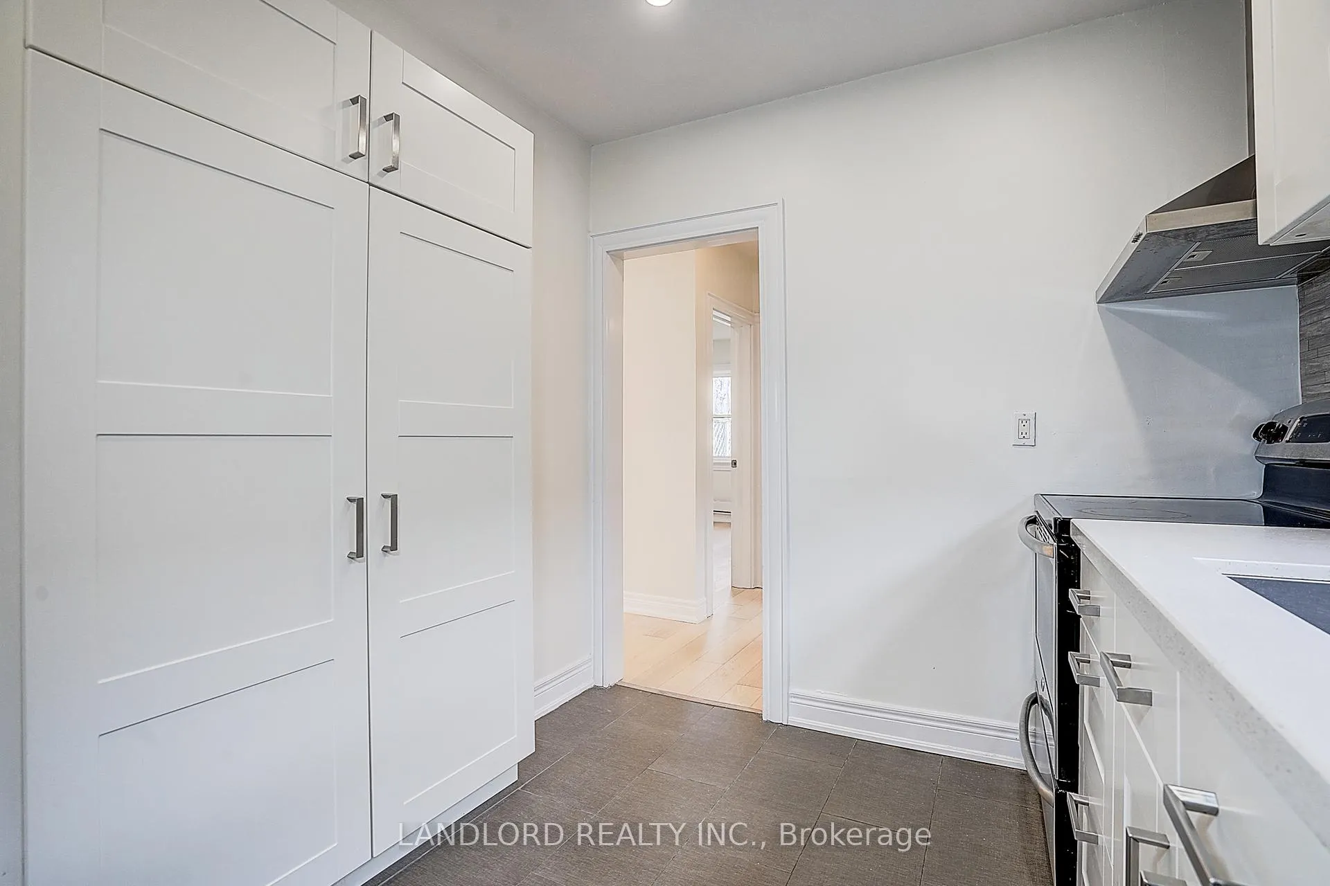 Photo 18 of 134 Gloucester Grove, Toronto, Oakwood Village — HOMEH