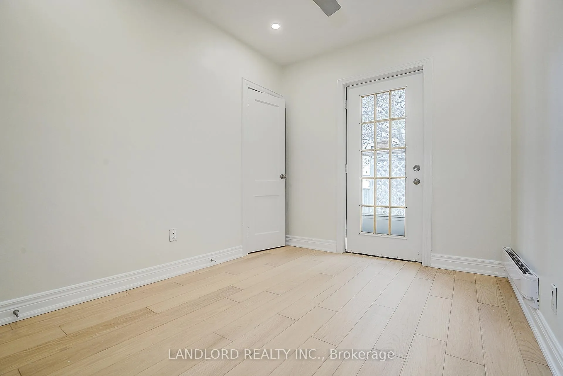 Photo 27 of 134 Gloucester Grove, Toronto, Oakwood Village — HOMEH