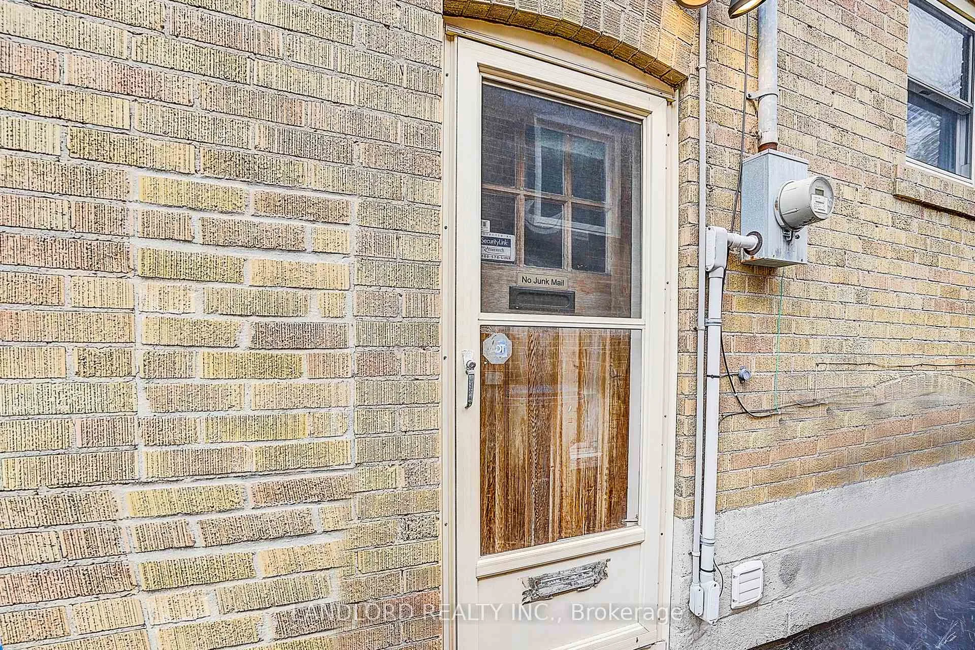 Photo 29 of 134 Gloucester Grove, Toronto, Oakwood Village — HOMEH