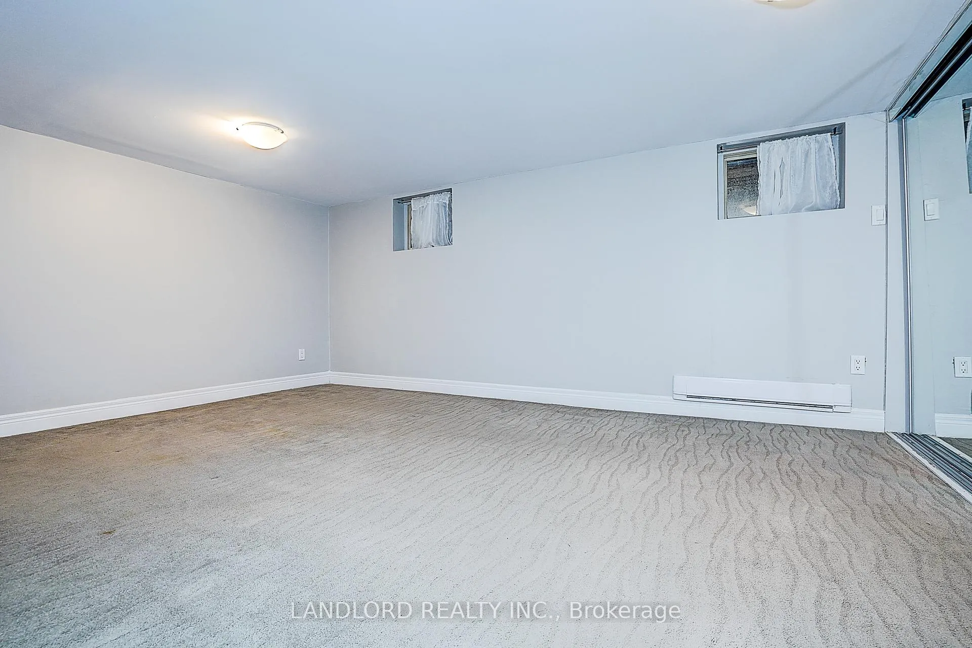 Photo 38 of 134 Gloucester Grove, Toronto, Oakwood Village — HOMEH