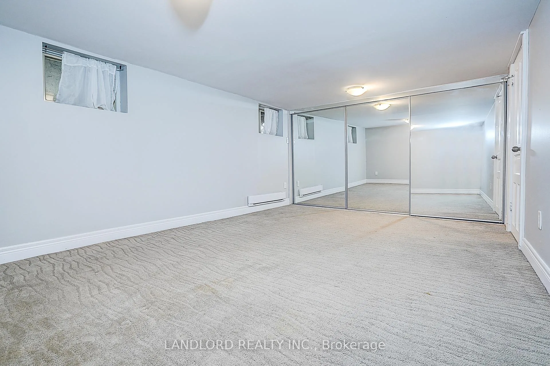 Photo 40 of 134 Gloucester Grove, Toronto, Oakwood Village — HOMEH