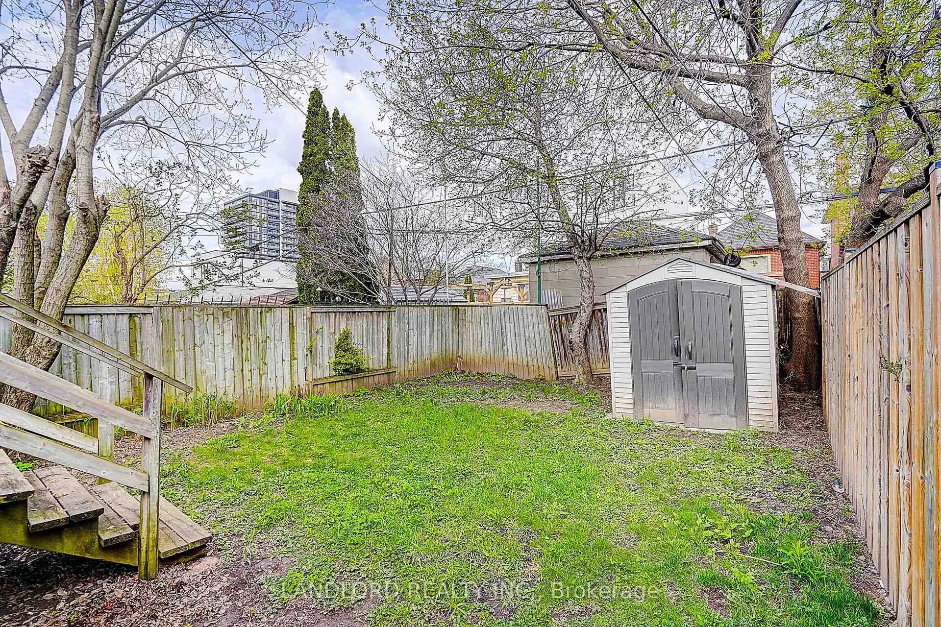 Photo 45 of 134 Gloucester Grove, Toronto, Oakwood Village — HOMEH