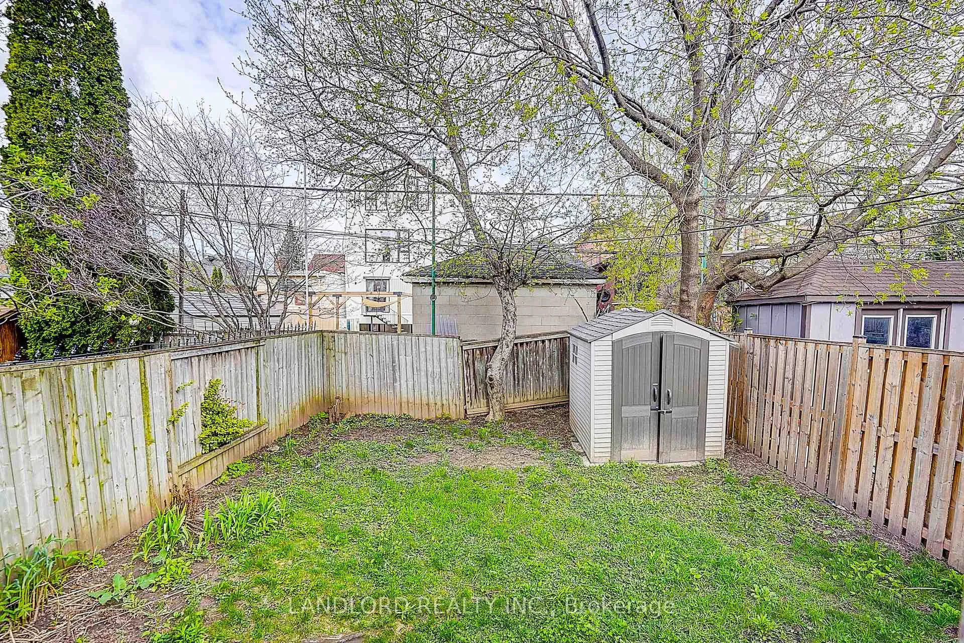 Photo 49 of 134 Gloucester Grove, Toronto, Oakwood Village — HOMEH