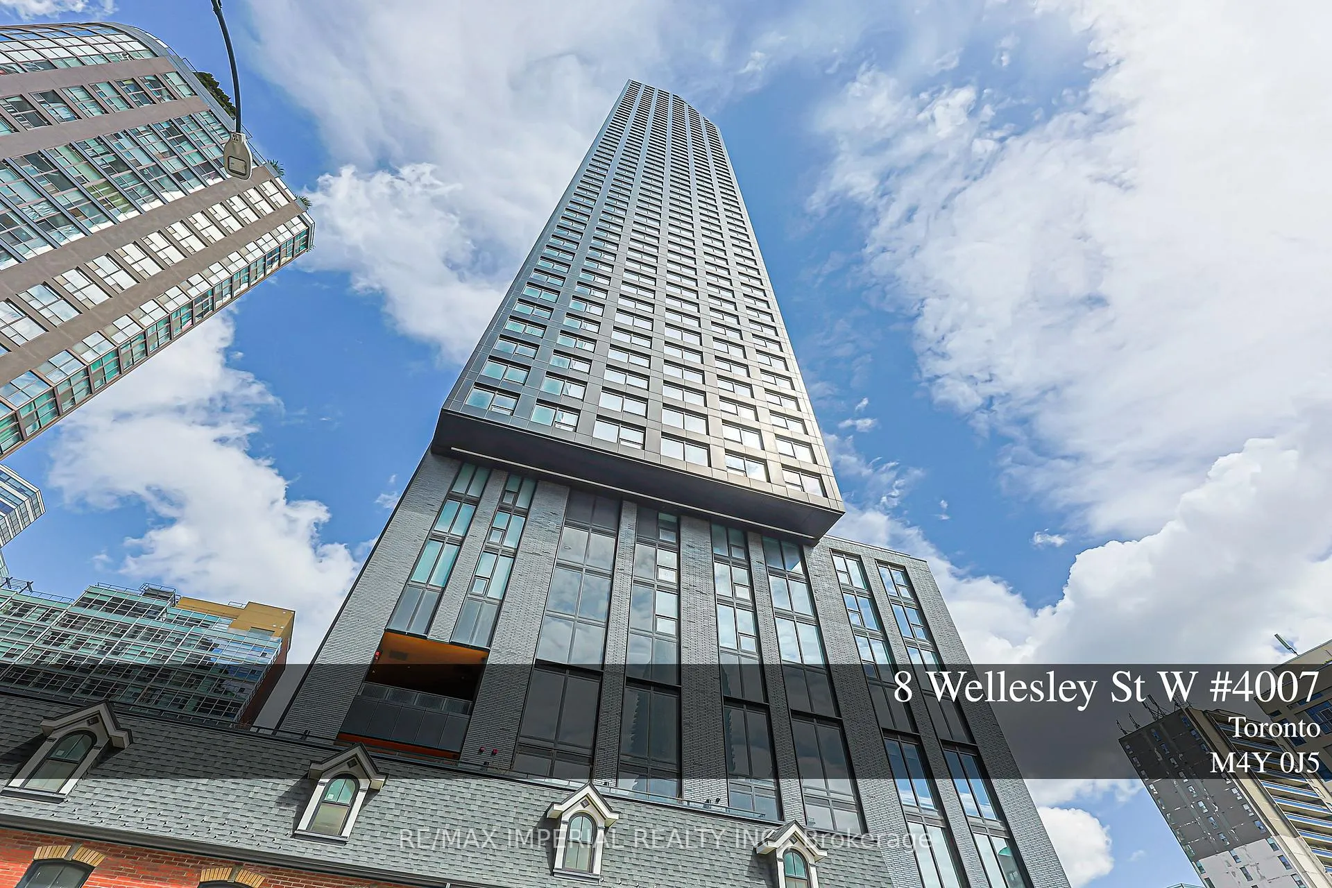 Photo 1 of Unit 4007, 8 Wellesley Street W, Toronto, Church-Yonge Corridor — HOMEH