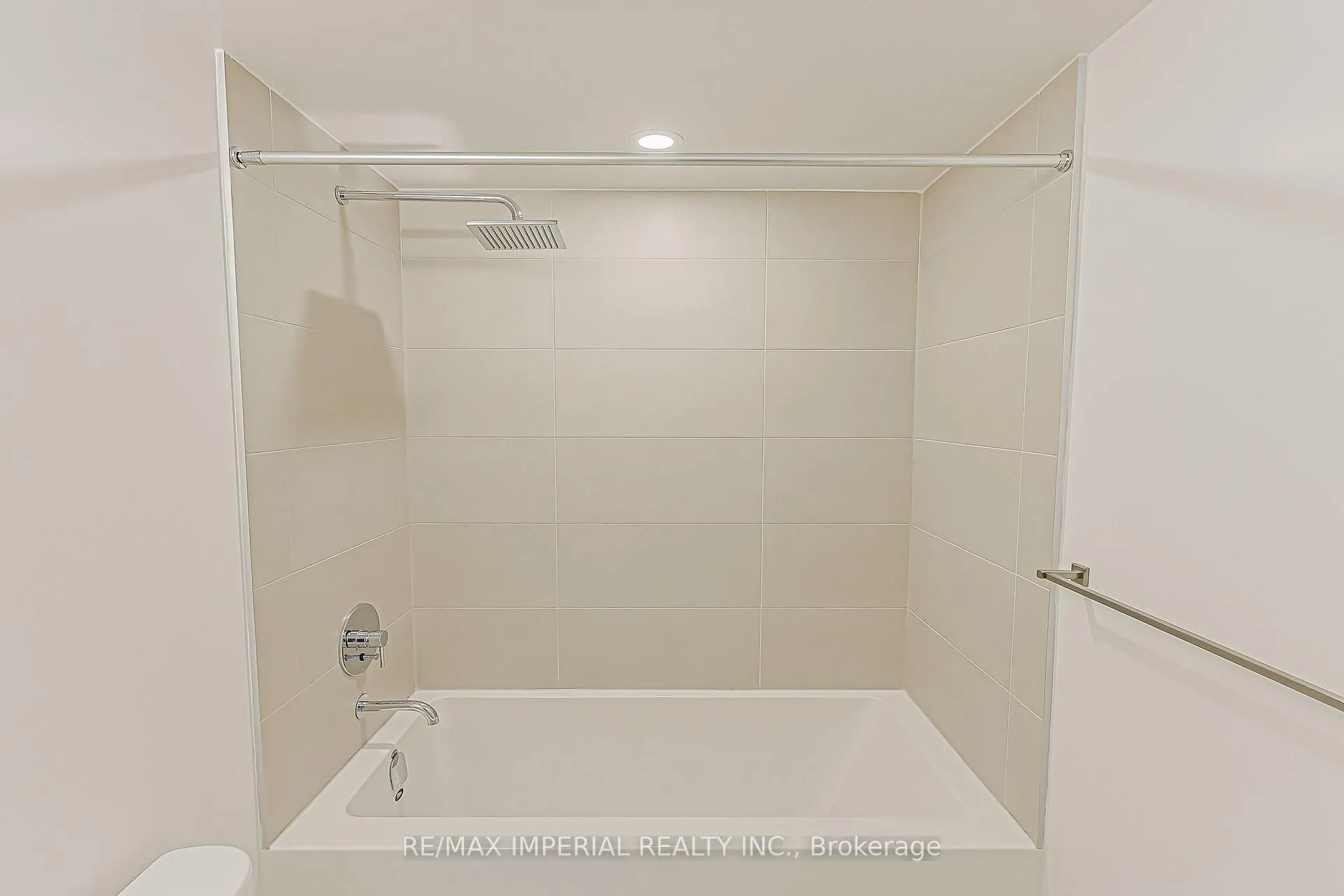 Photo 30 of Unit 4007, 8 Wellesley Street W, Toronto, Church-Yonge Corridor — HOMEH