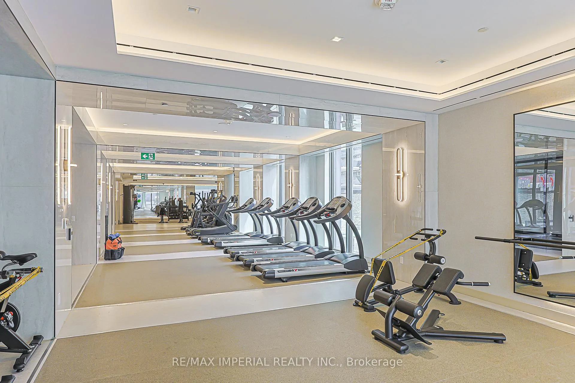Photo 35 of Unit 4007, 8 Wellesley Street W, Toronto, Church-Yonge Corridor — HOMEH