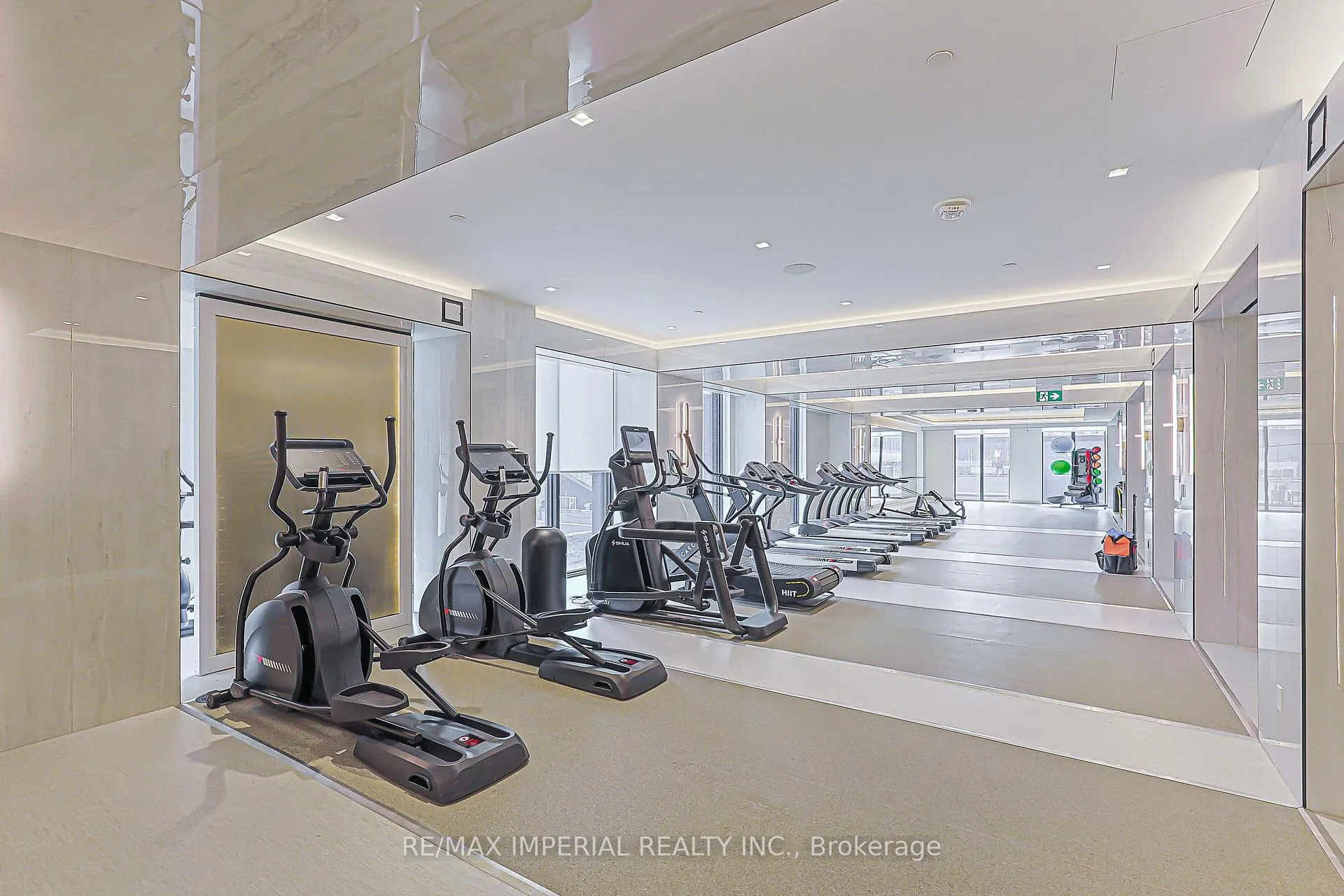 Photo 39 of Unit 4007, 8 Wellesley Street W, Toronto, Church-Yonge Corridor — HOMEH
