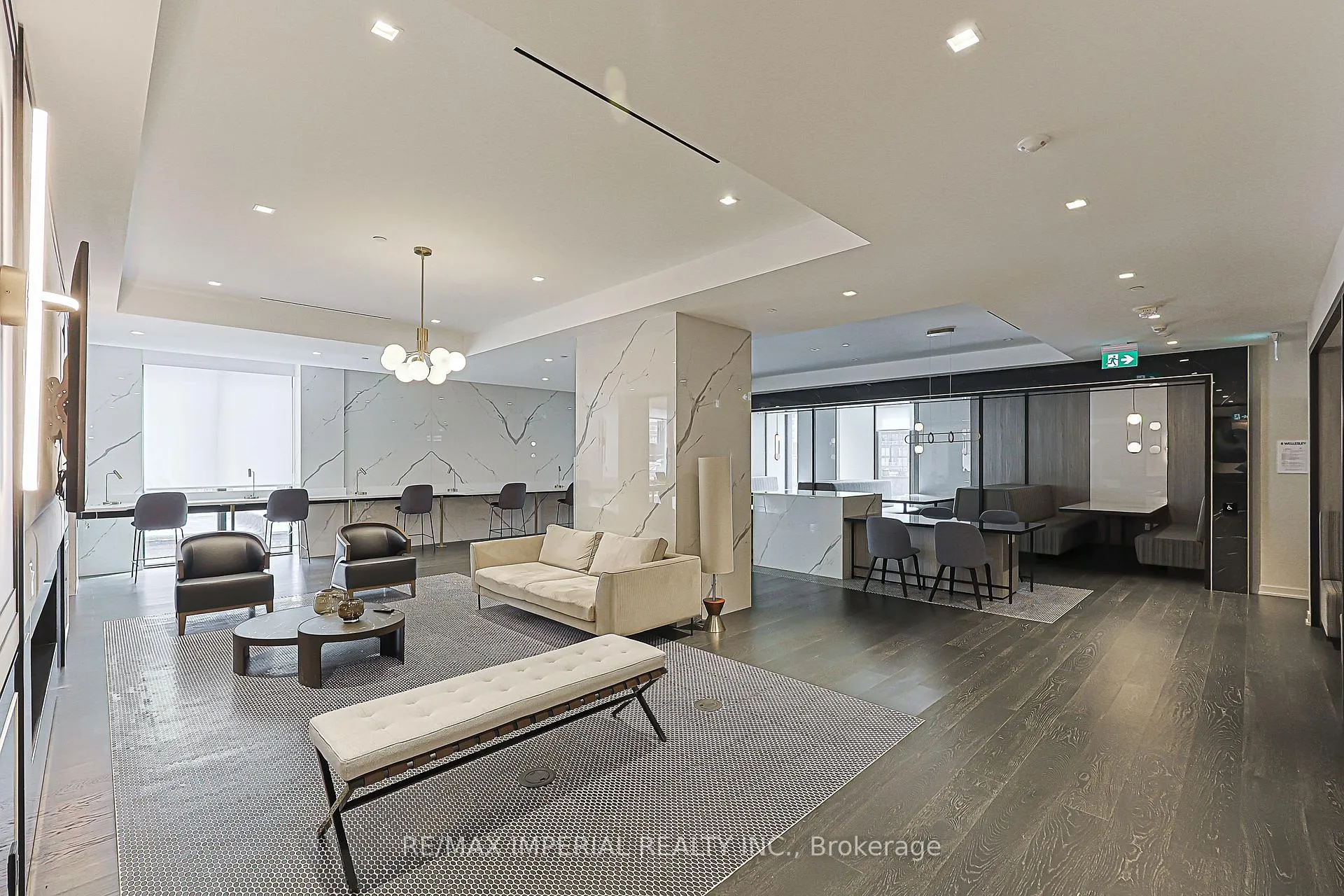 Photo 42 of Unit 4007, 8 Wellesley Street W, Toronto, Church-Yonge Corridor — HOMEH